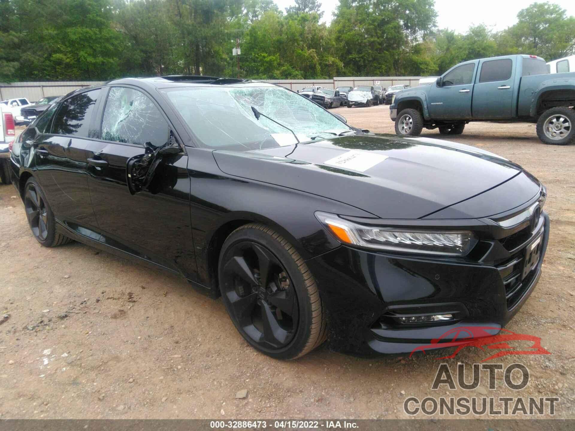 HONDA ACCORD SEDAN 2018 - 1HGCV2F94JA026744