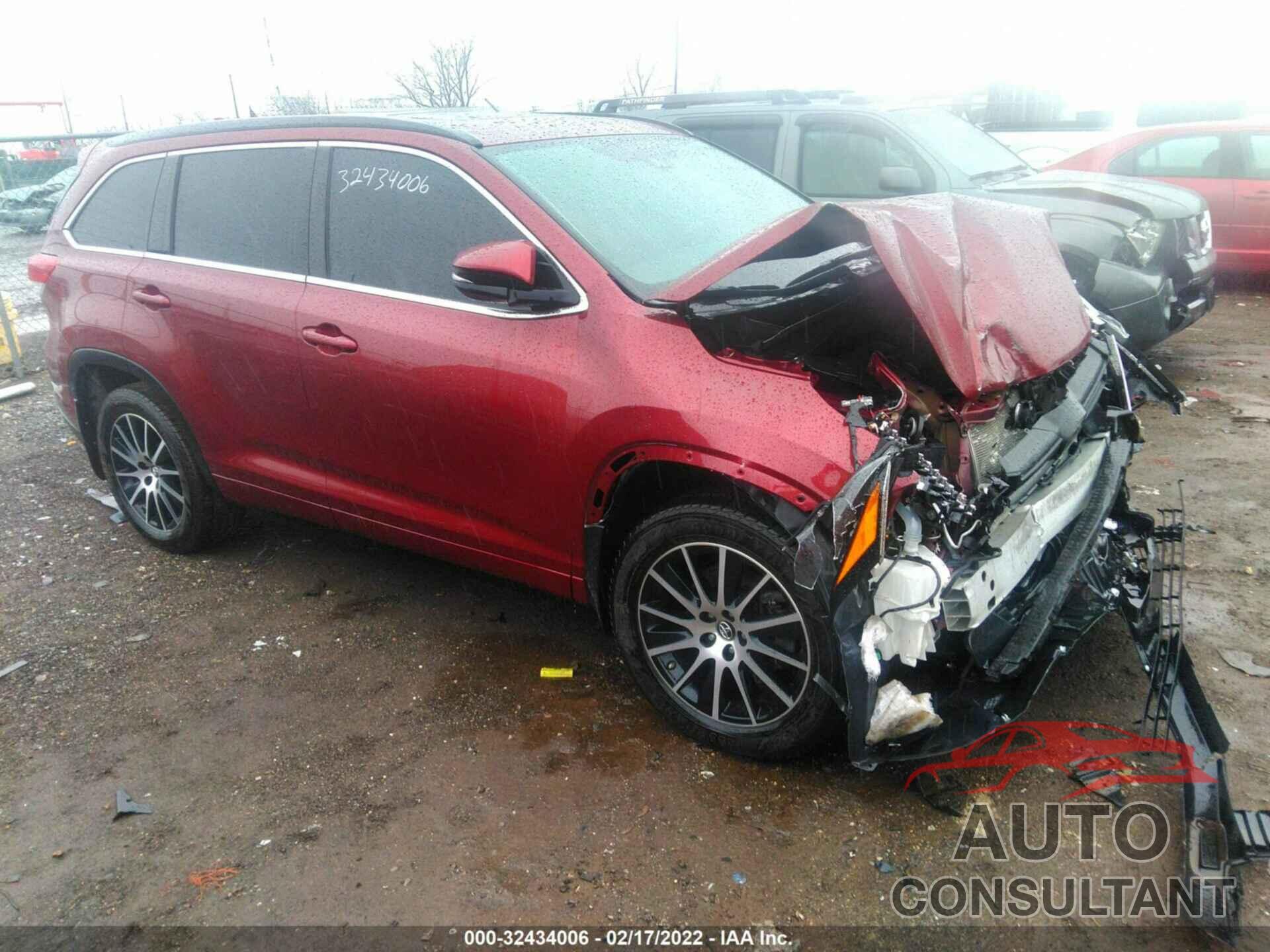 TOYOTA HIGHLANDER 2018 - 5TDJZRFH8JS903457