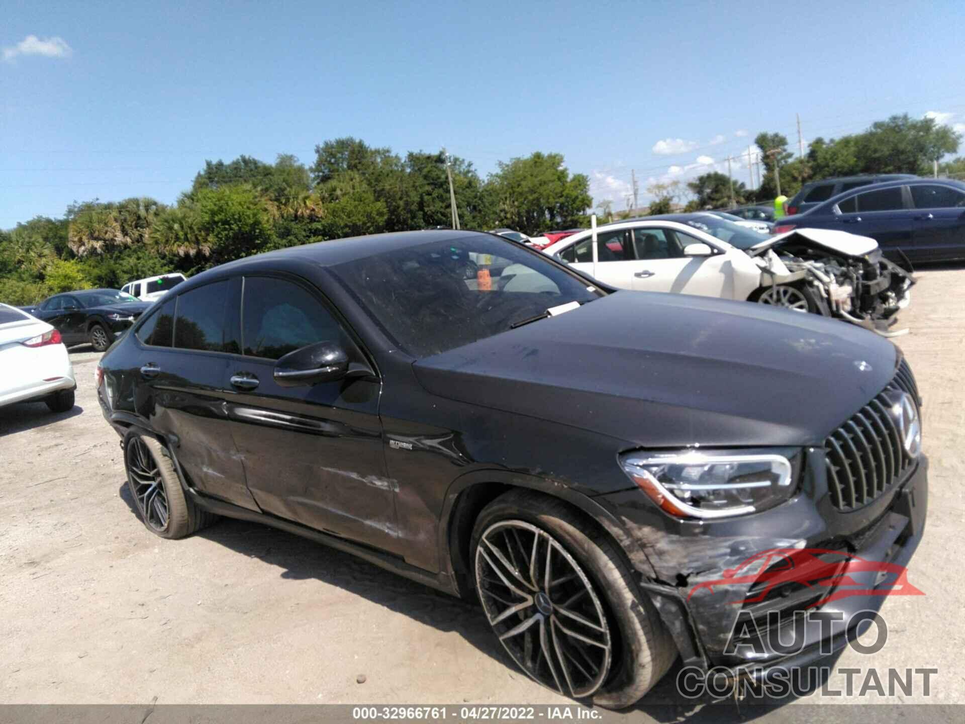 MERCEDES-BENZ GLC 2020 - W1N0J6EB4LF758069