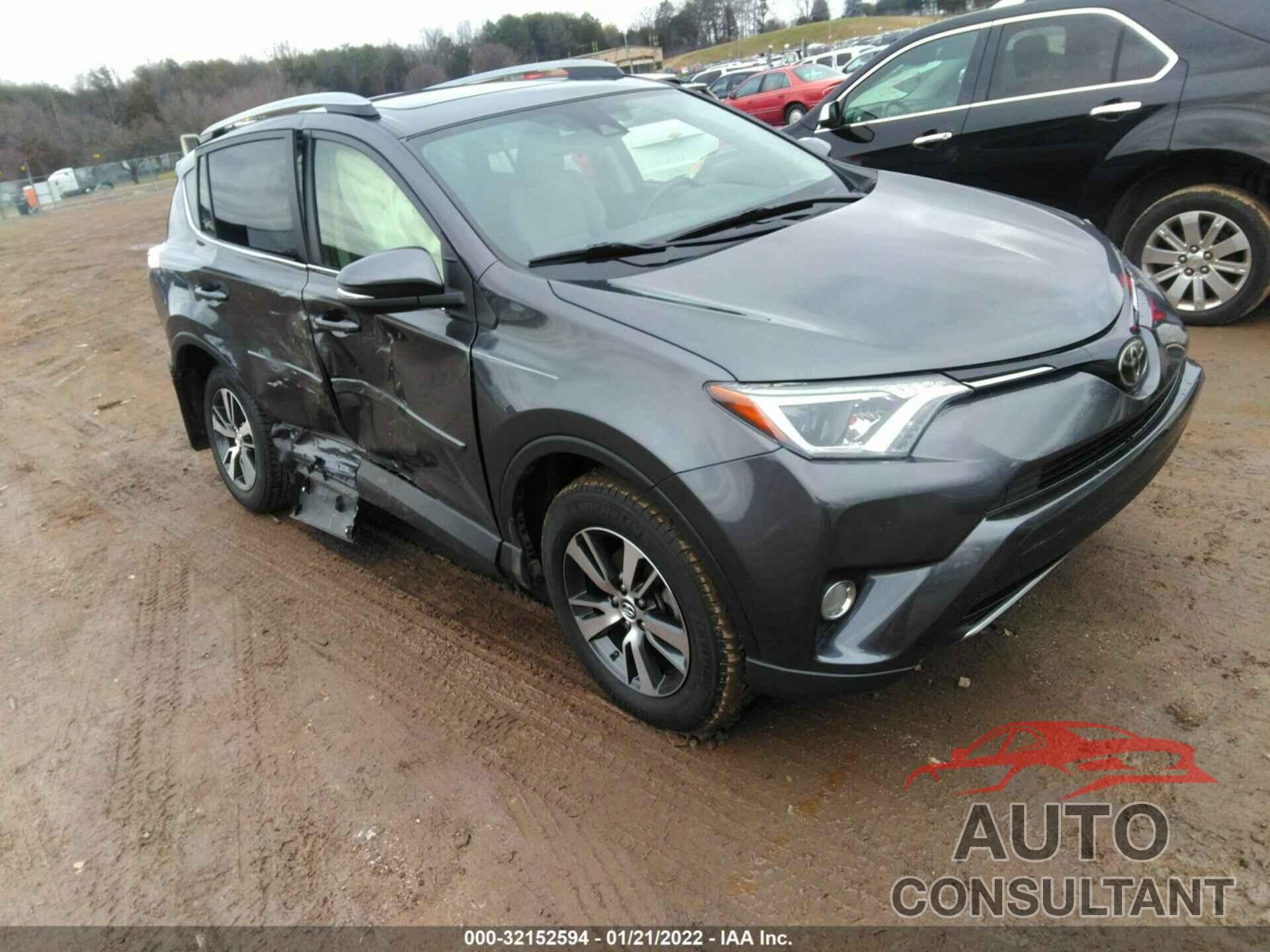 TOYOTA RAV4 2018 - JTMWFREV2JJ749668