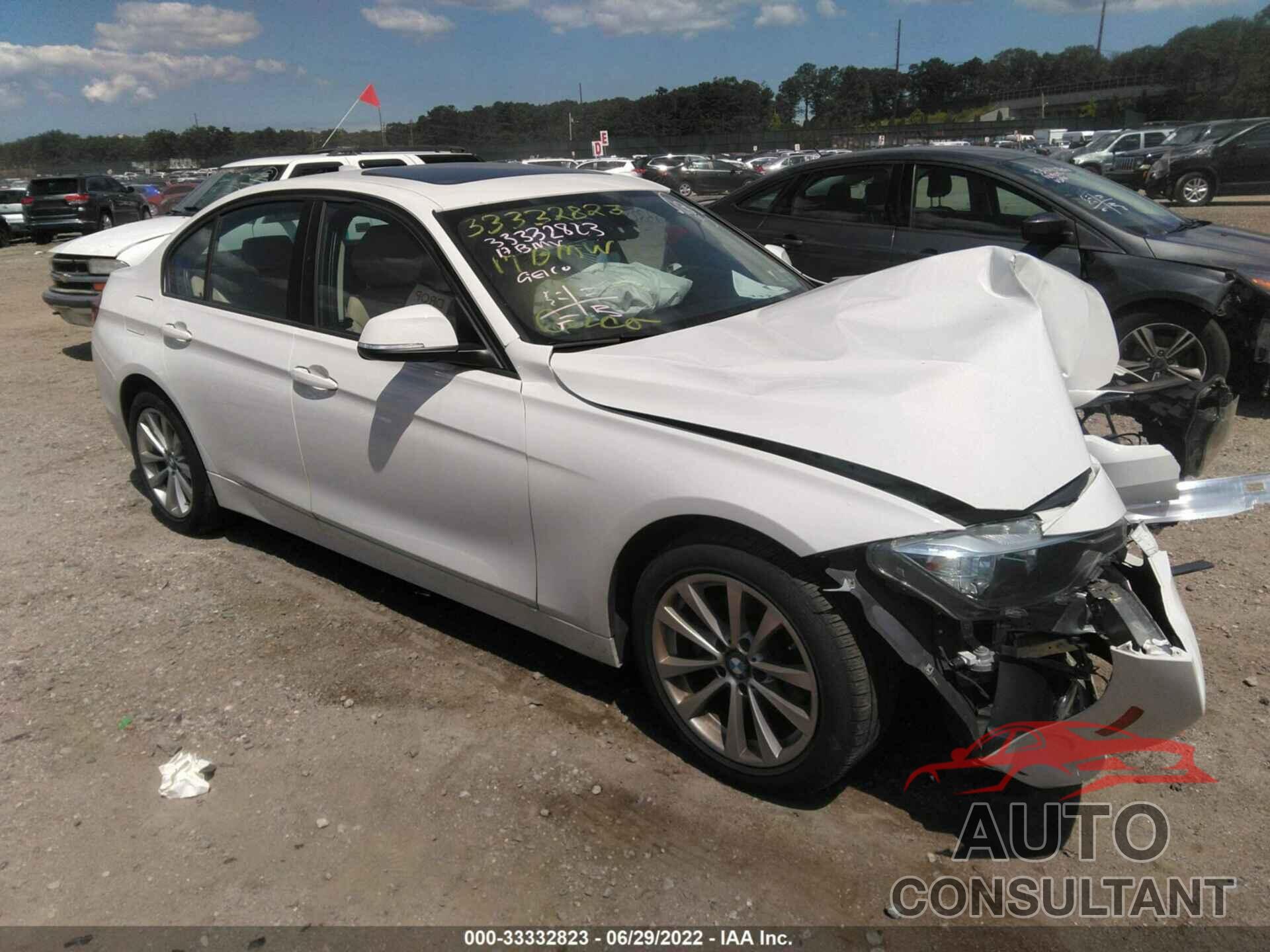 BMW 3 SERIES 2017 - WBA8E5G30HNU43794