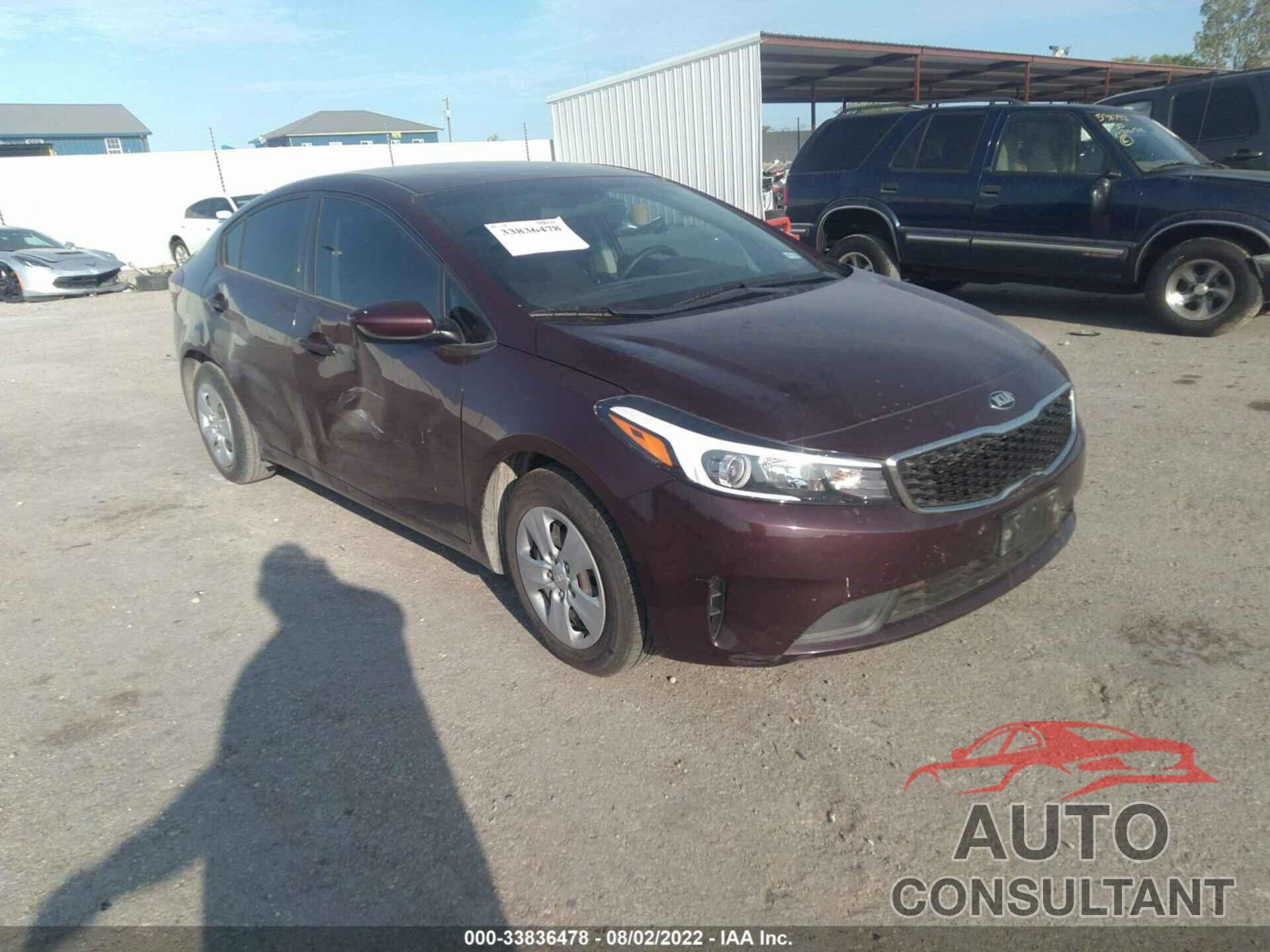 KIA FORTE 2018 - 3KPFK4A72JE199522