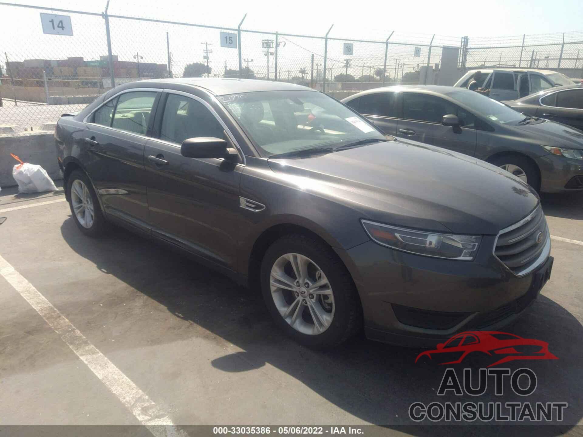 FORD TAURUS 2018 - 1FAHP2D87JG137302