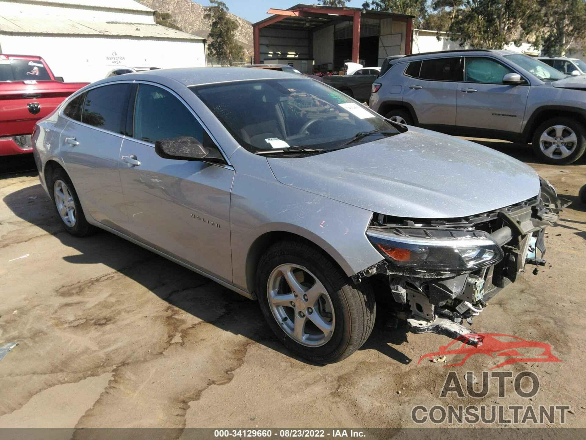CHEVROLET MALIBU 2018 - 1G1ZB5ST0JF200132