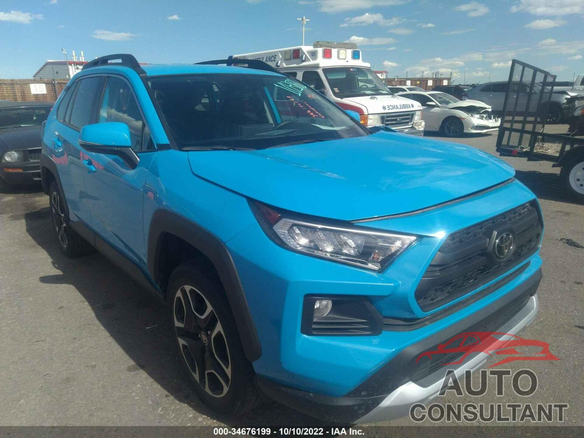 TOYOTA RAV4 2021 - 2T3J1RFV5MW209955