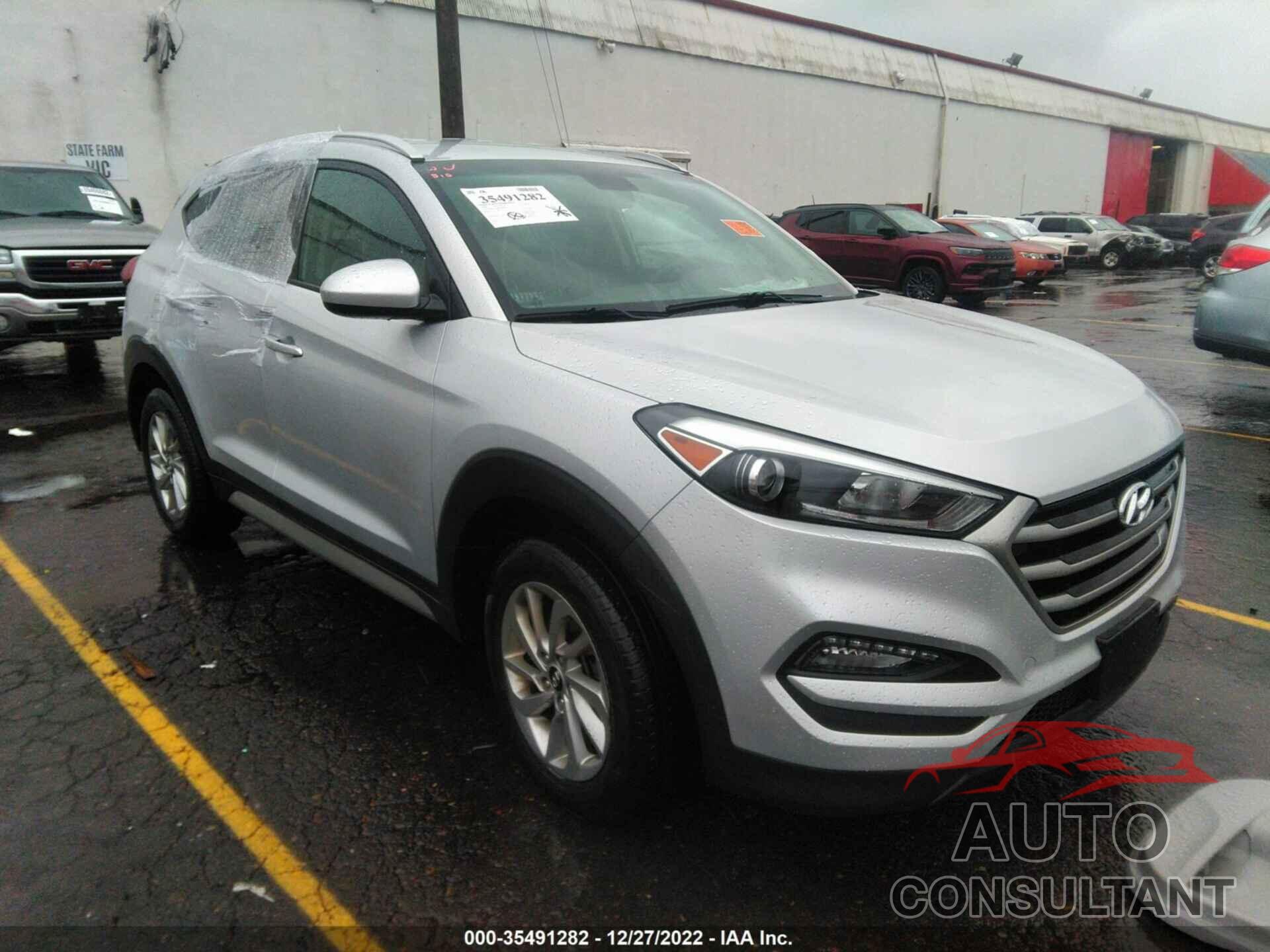 HYUNDAI TUCSON 2018 - KM8J3CA48JU769639