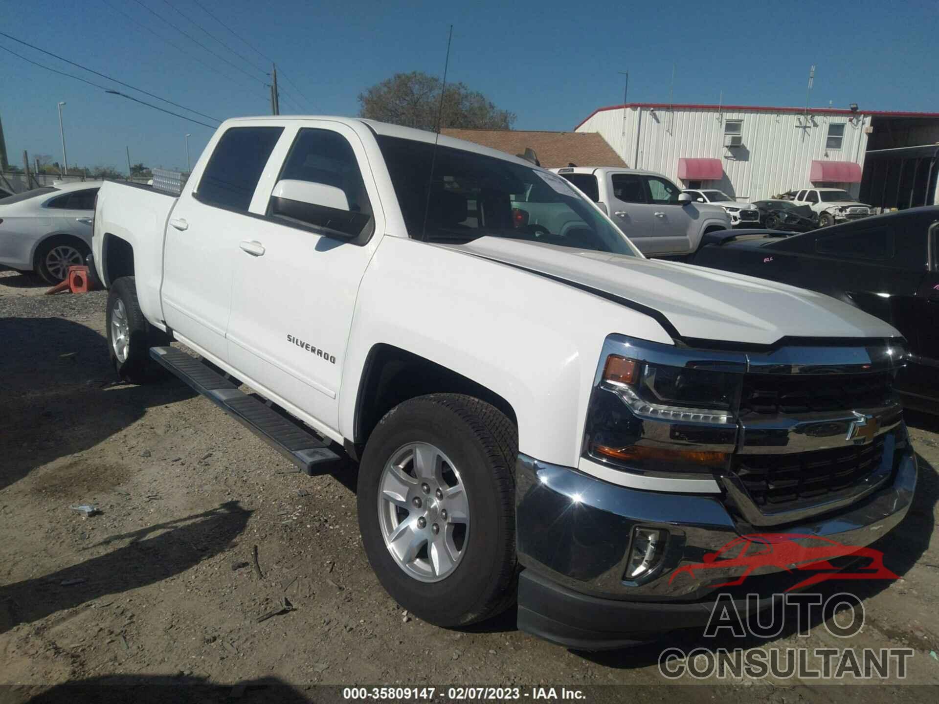 CHEVROLET SILVERADO 1500 2018 - 3GCPCREC1JG308515