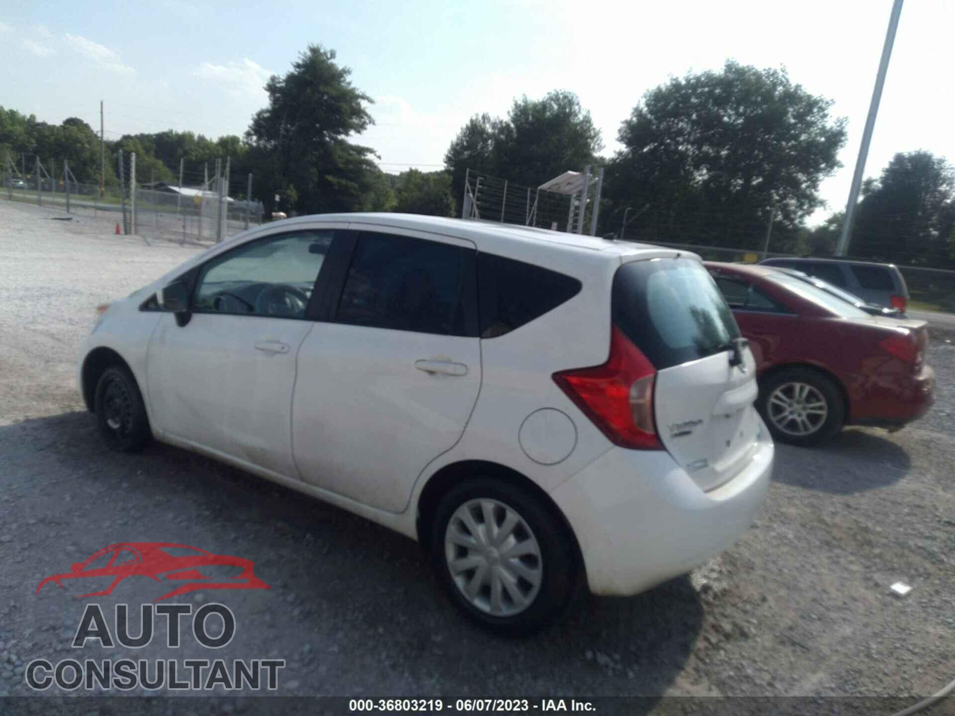 NISSAN VERSA NOTE 2015 - 3N1CE2CP1FL449608