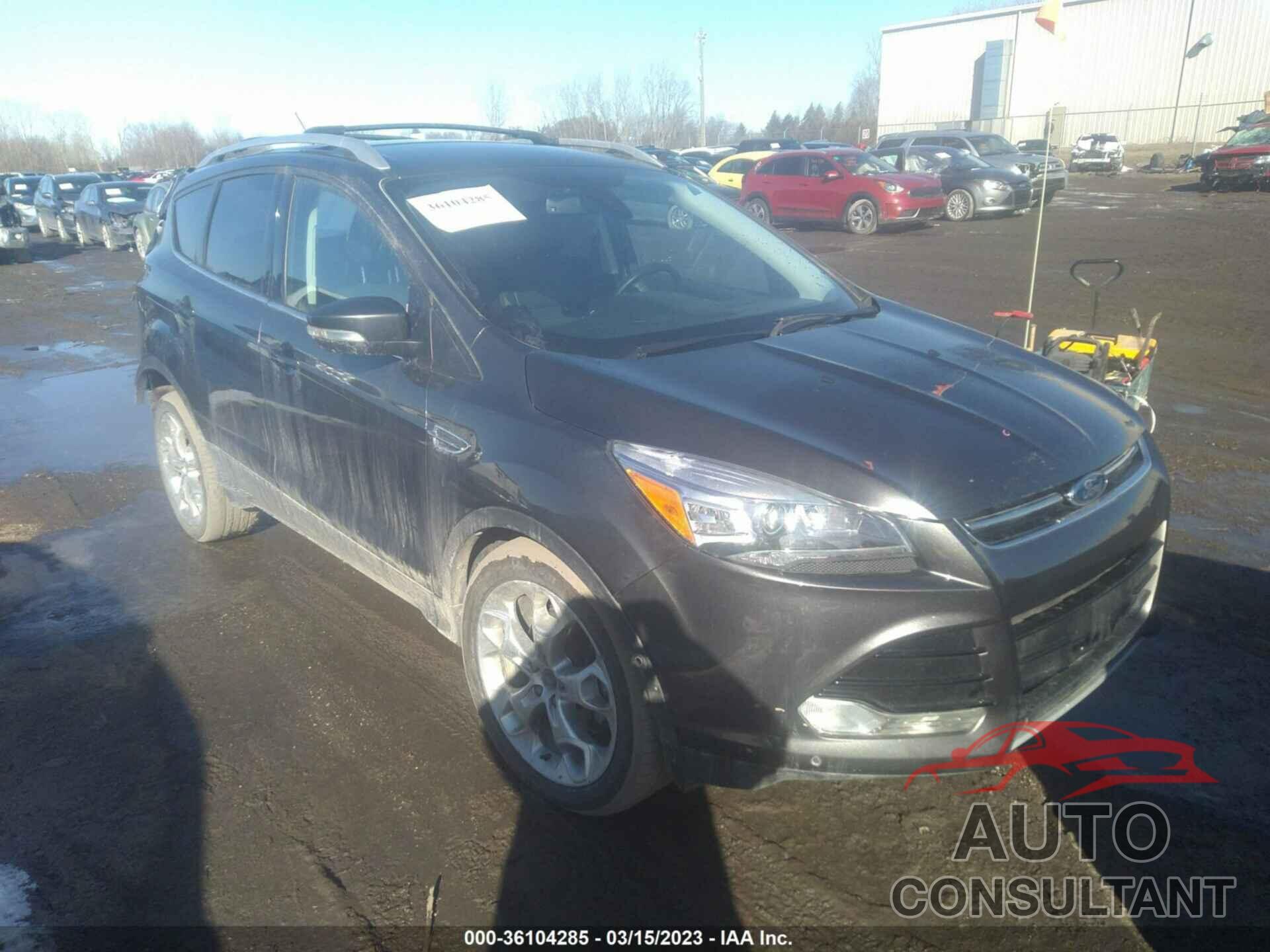 FORD ESCAPE 2015 - 1FMCU9J90FUC41931