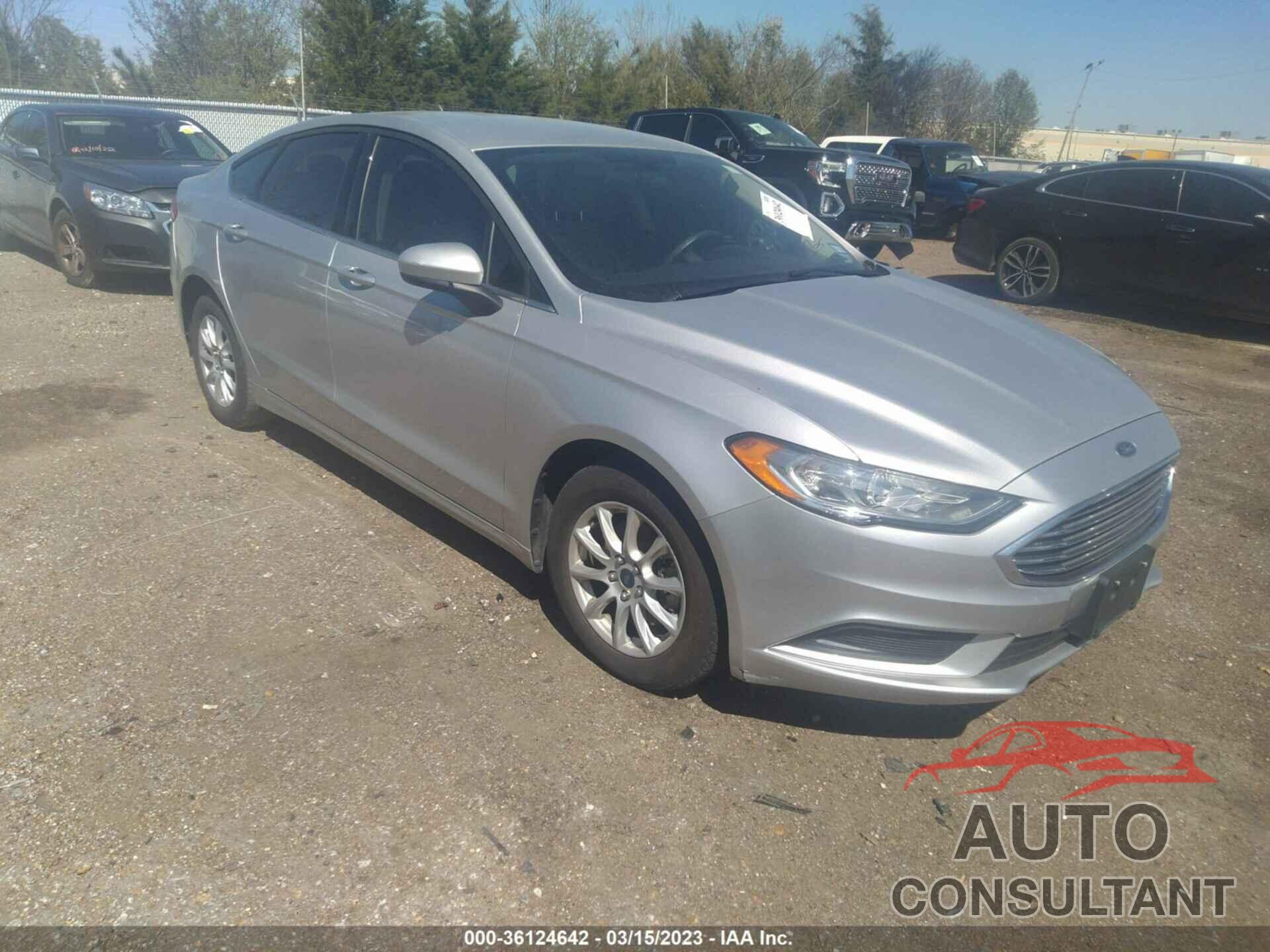 FORD FUSION 2018 - 3FA6P0G72JR271030