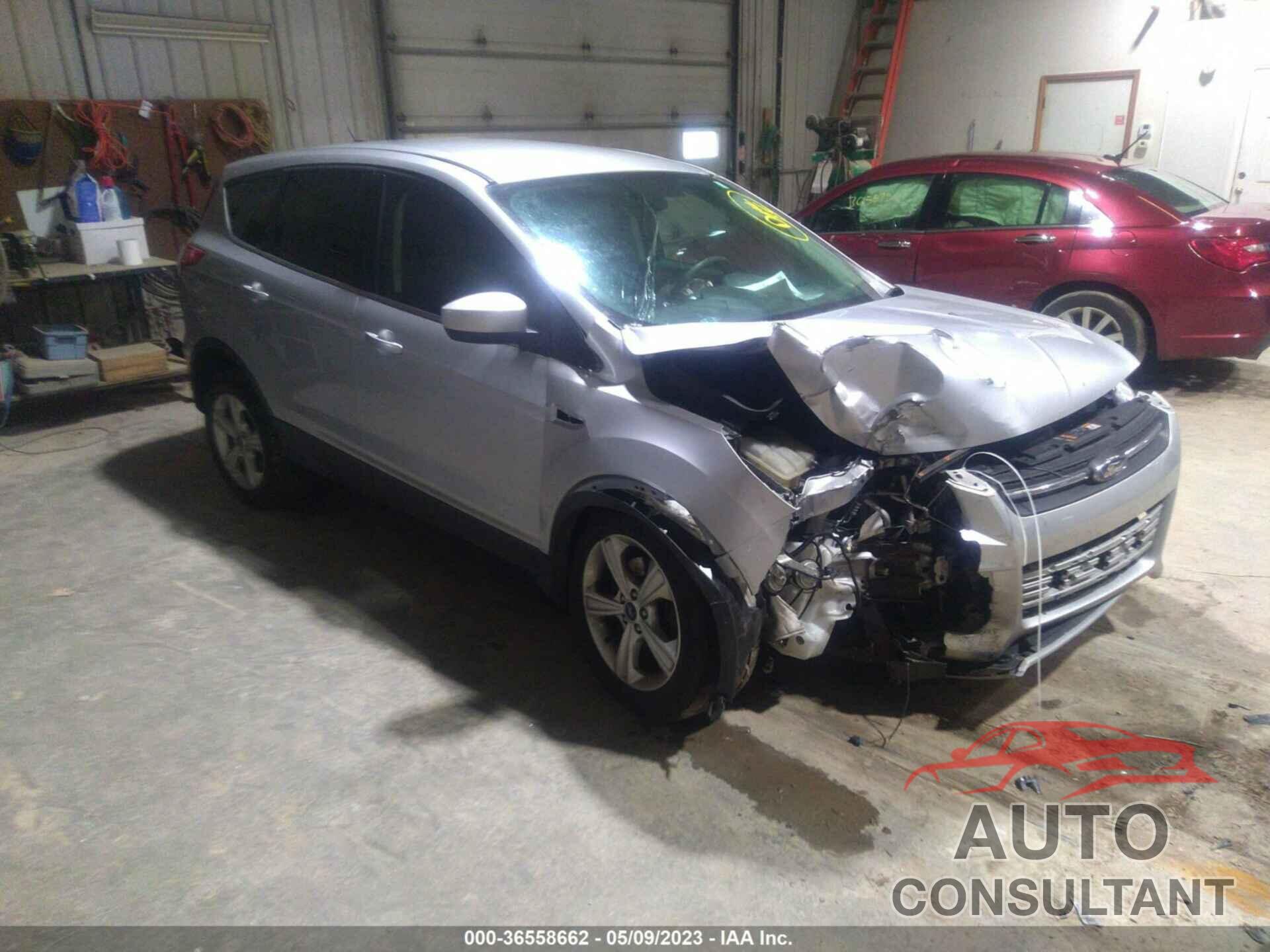 FORD ESCAPE 2016 - 1FMCU0GX2GUA64947