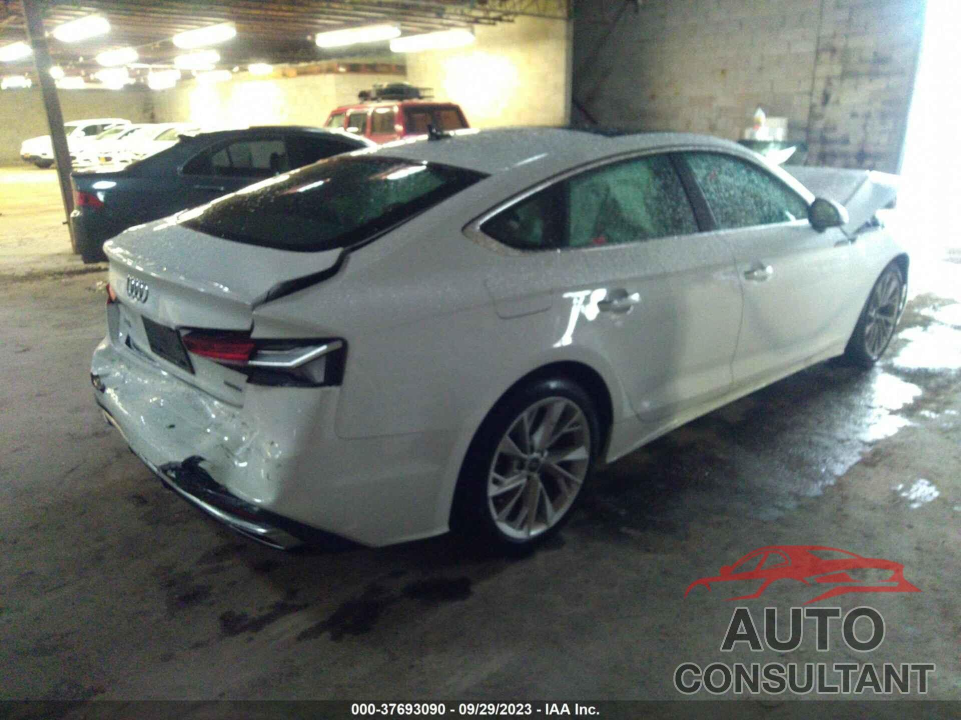 AUDI A5 SPORTBACK 2023 - WAUABCF5XPA059822