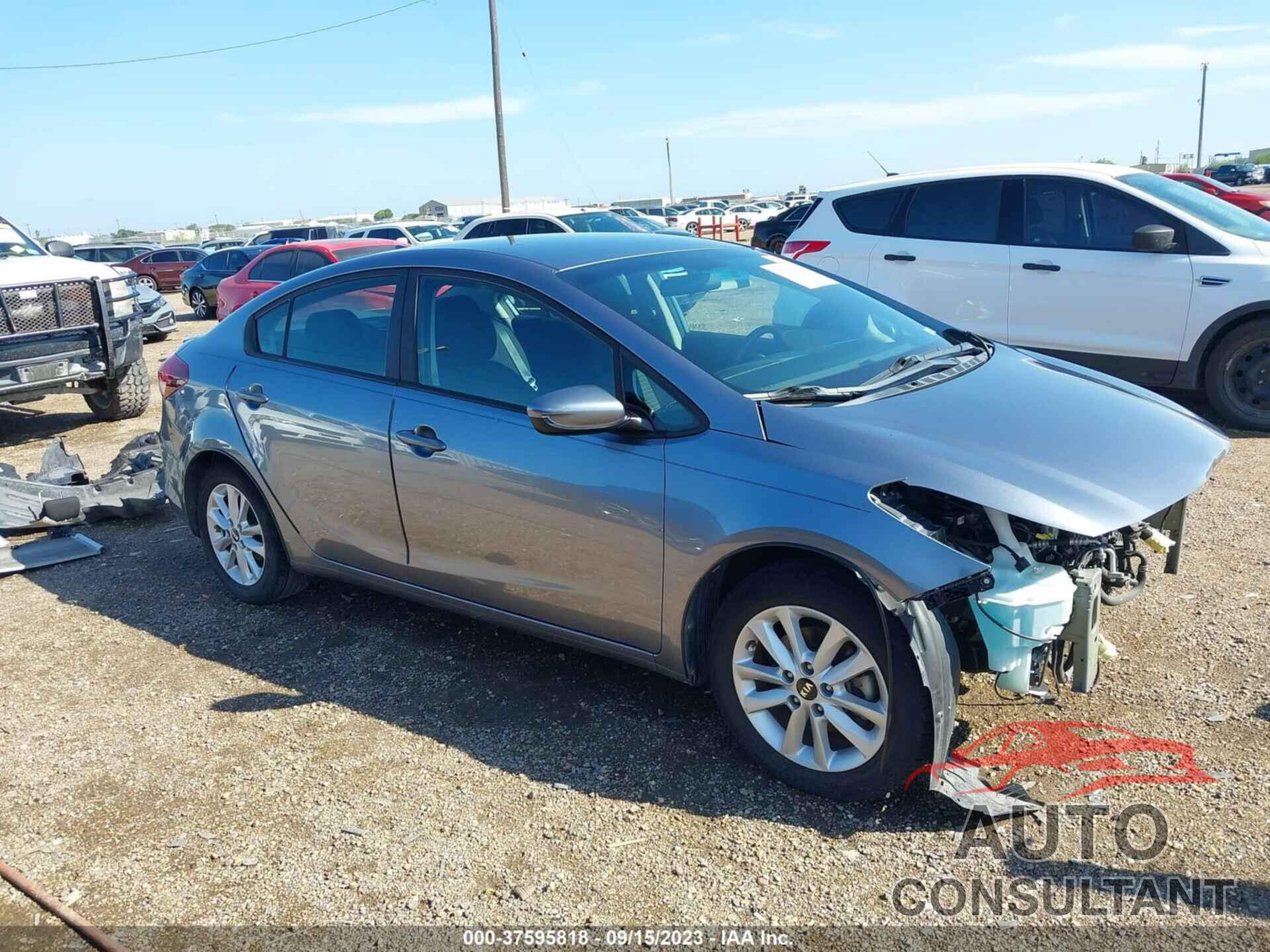 KIA FORTE 2017 - 3KPFL4A79HE140443