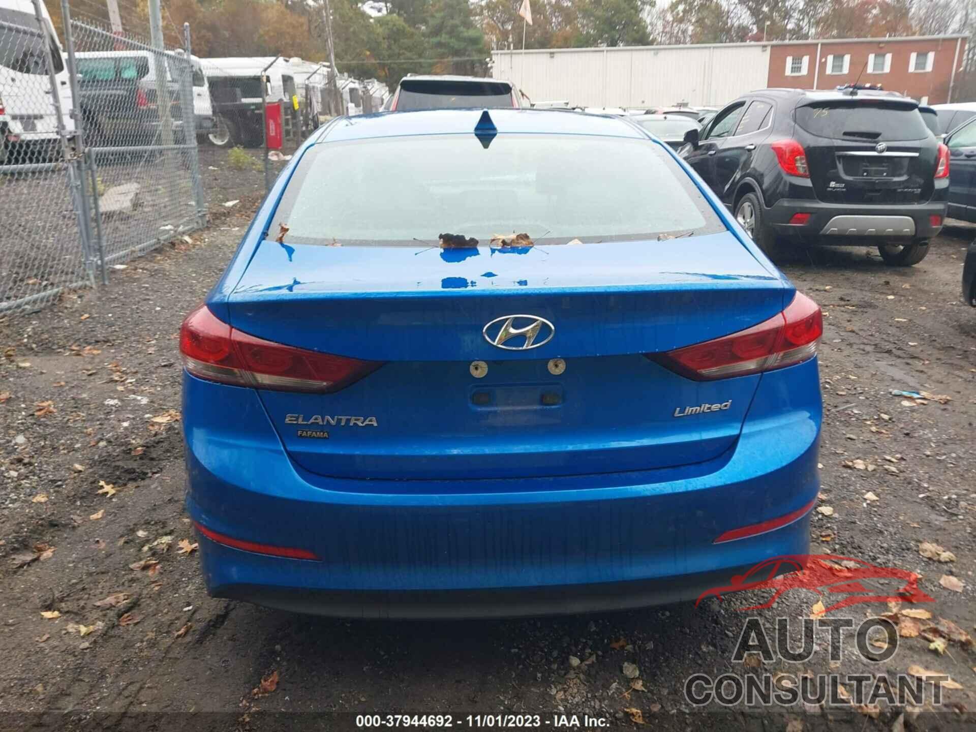 HYUNDAI ELANTRA 2017 - KMHD84LF4HU292382