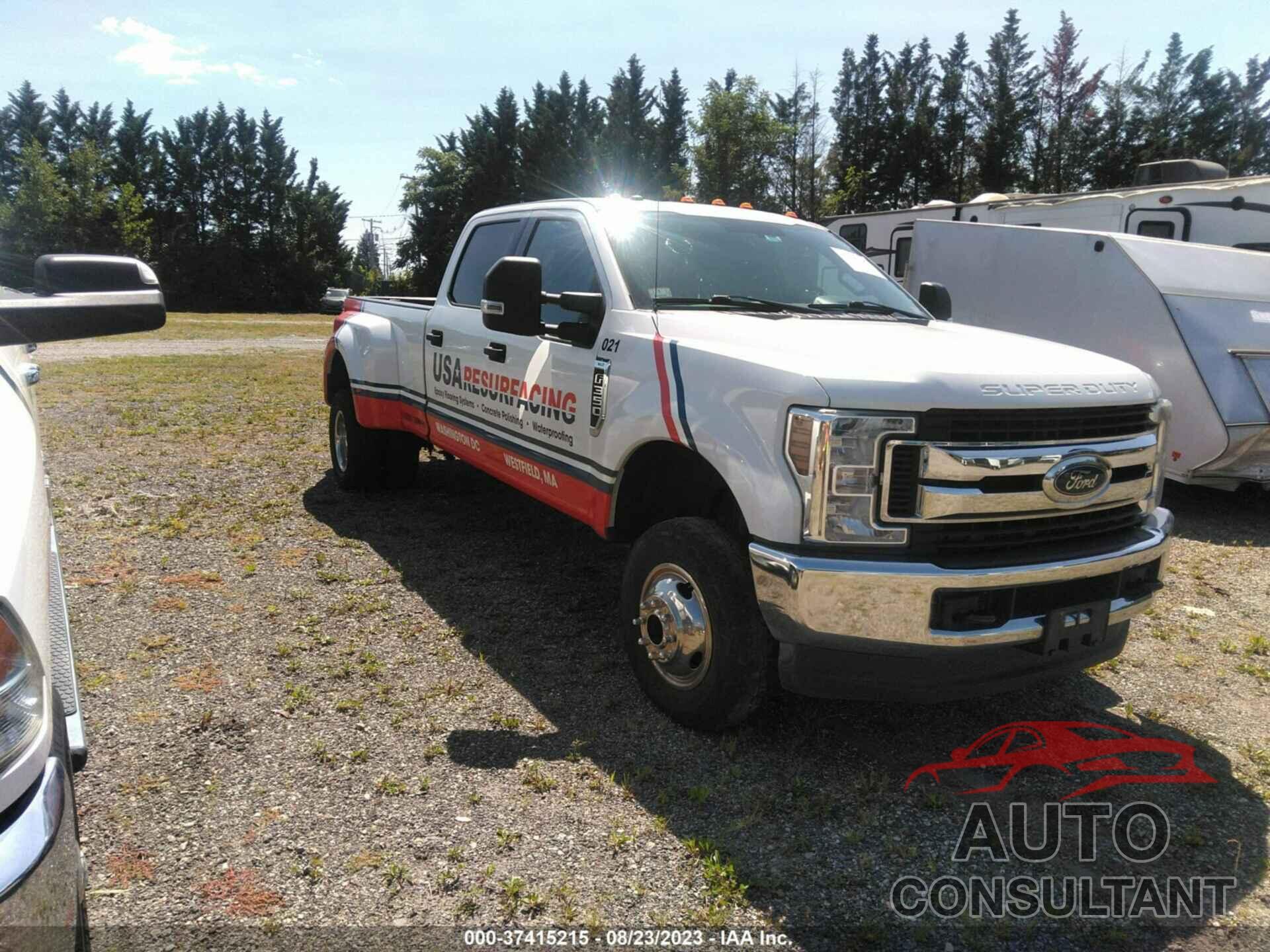 FORD F-350 2018 - 1FT8W3DT5JEC09357