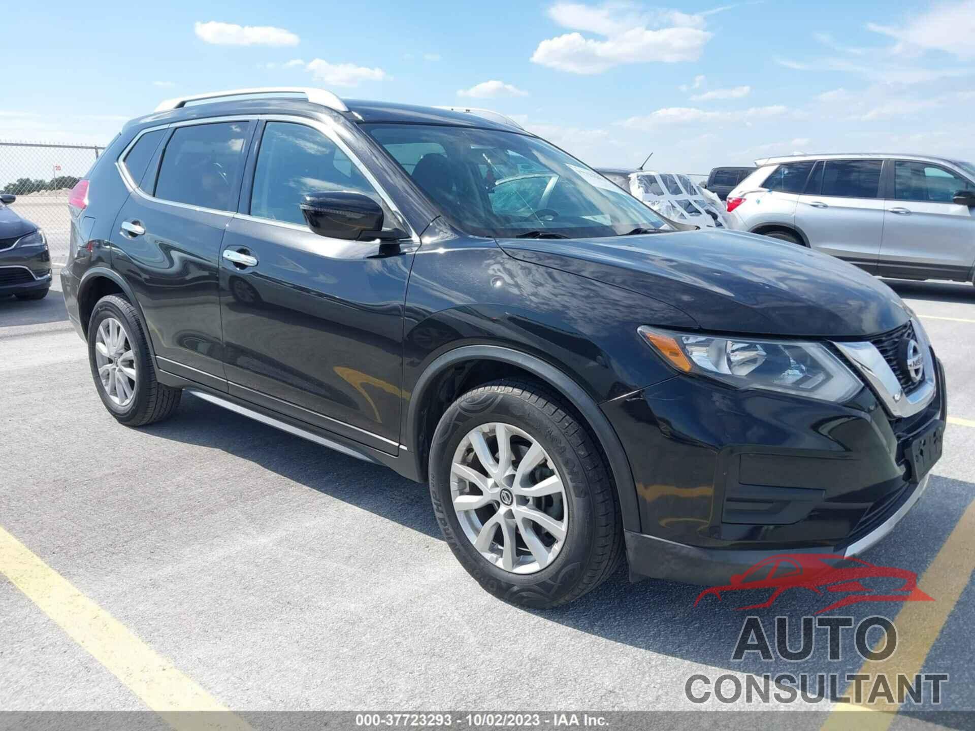 NISSAN ROGUE 2017 - KNMAT2MT5HP549286