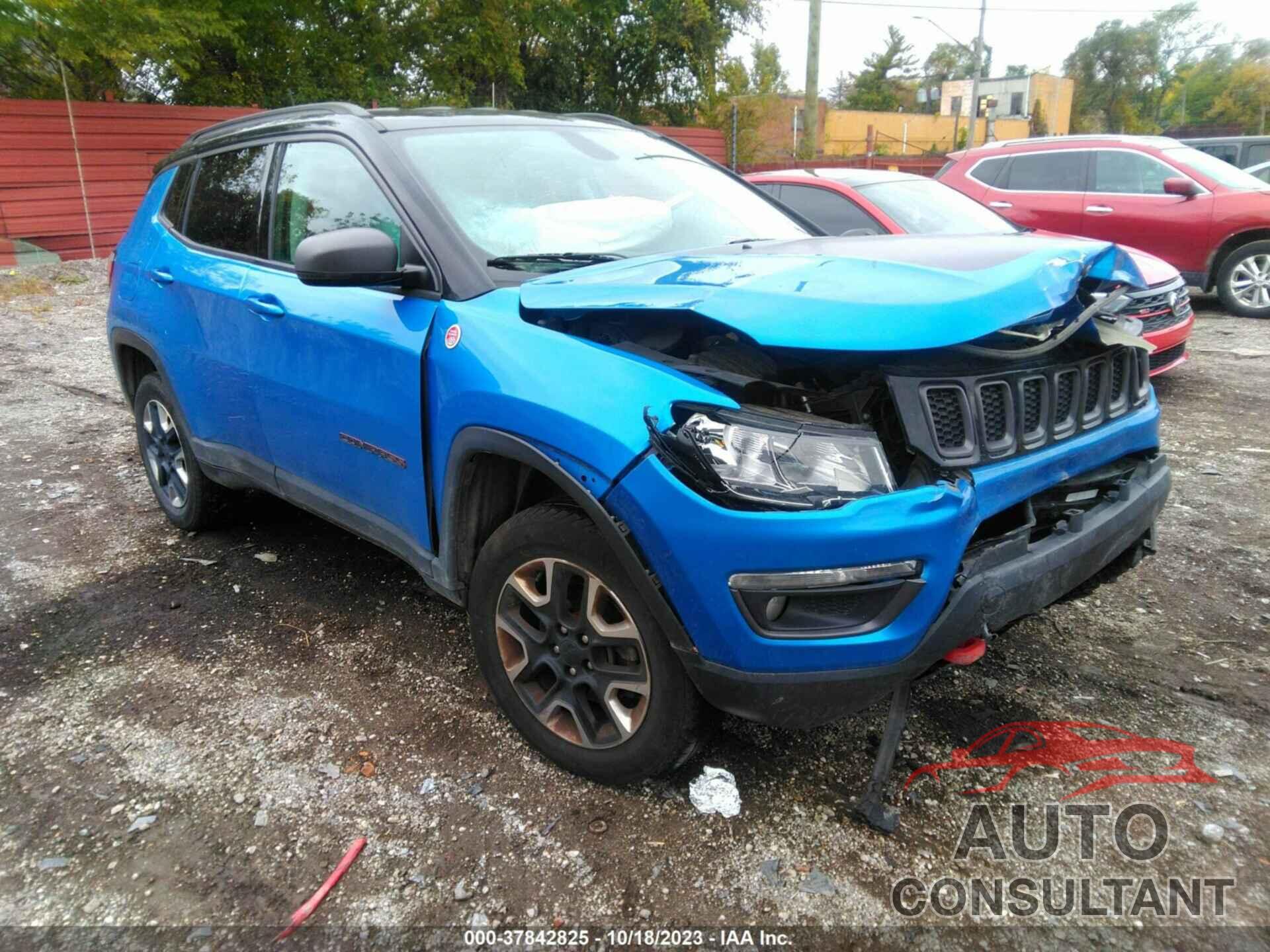 JEEP COMPASS 2018 - 3C4NJDDB4JT198821