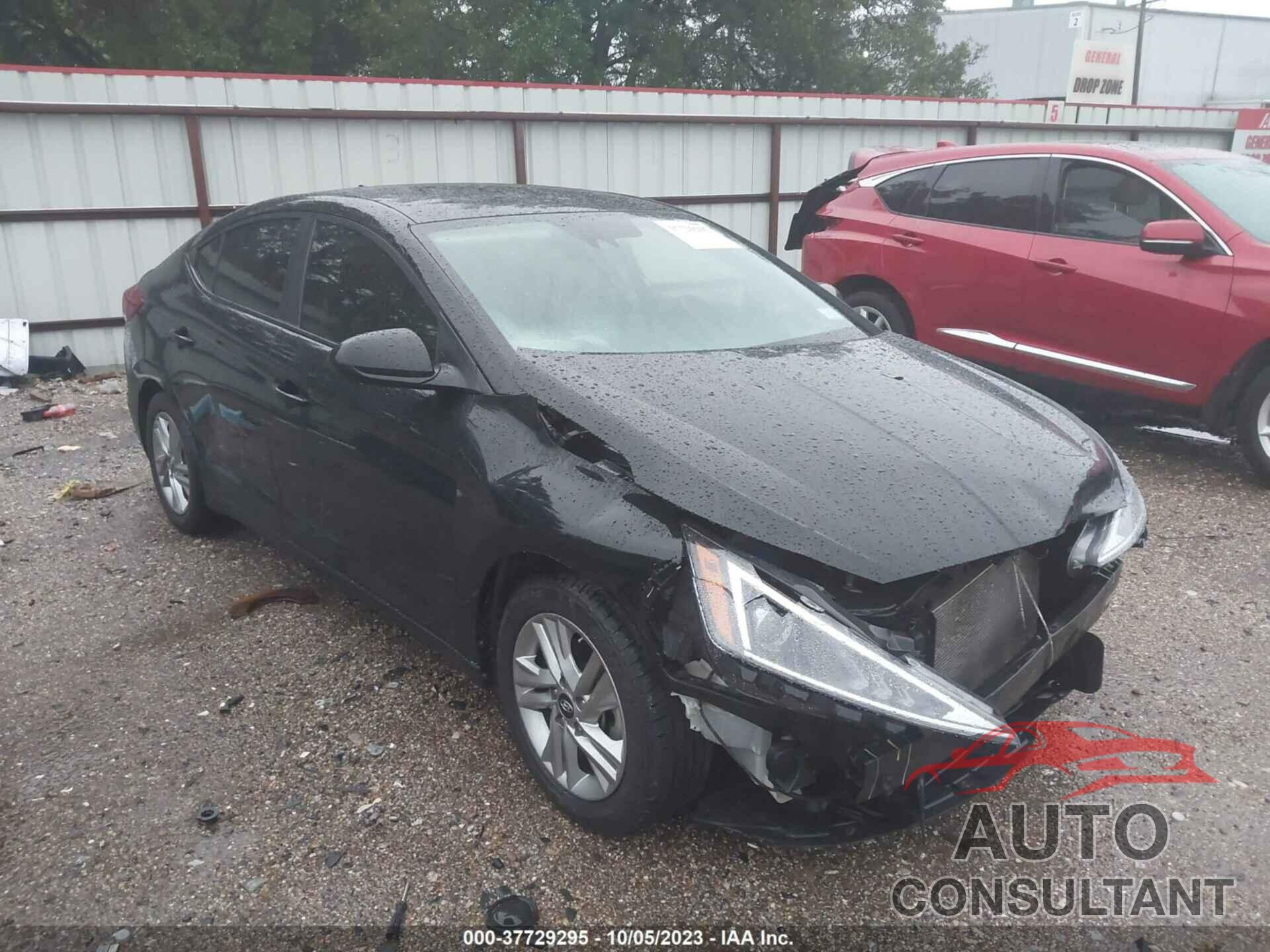 HYUNDAI ELANTRA 2020 - KMHD84LF4LU026272