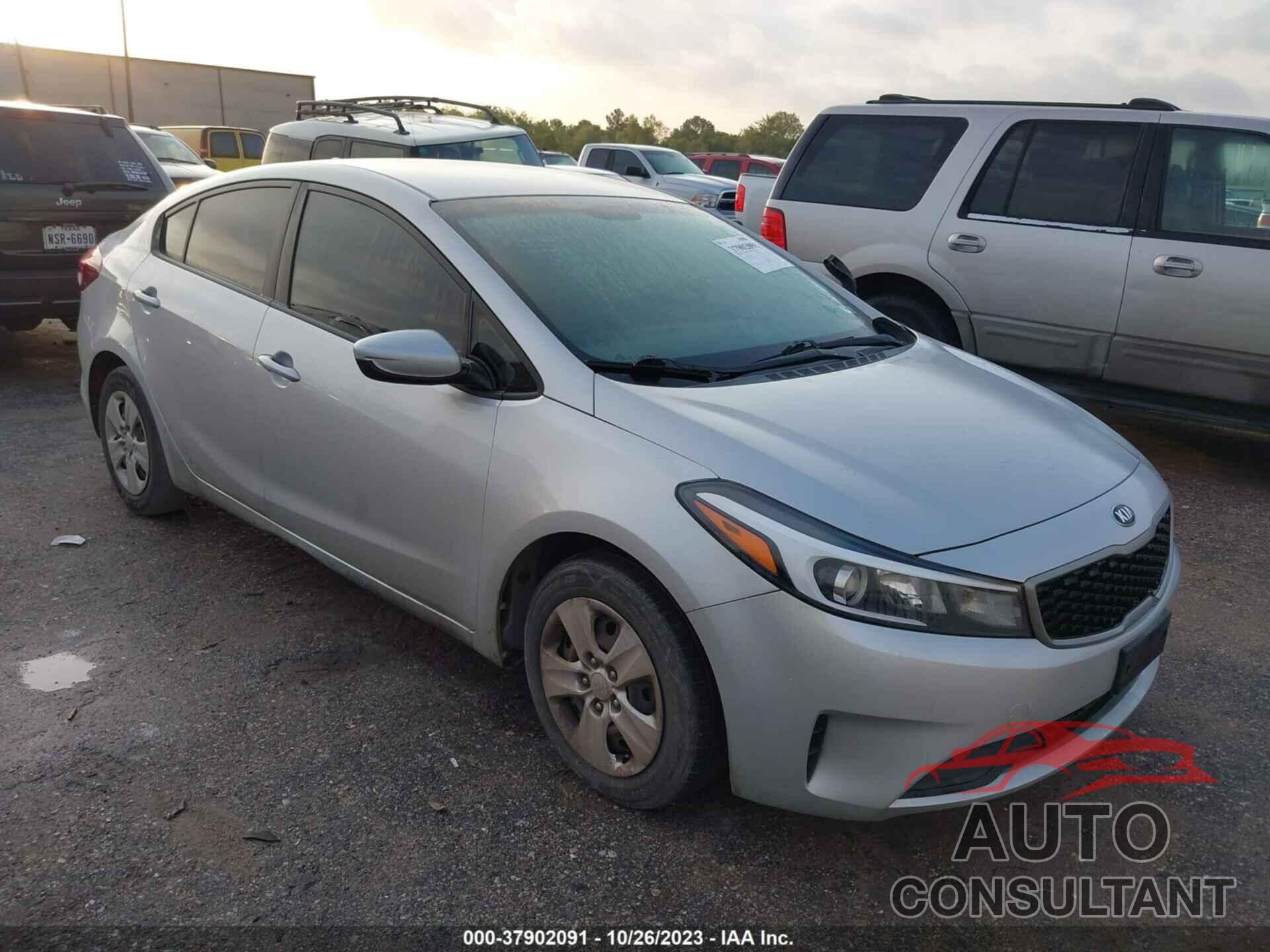 KIA FORTE 2017 - 3KPFK4A78HE039011