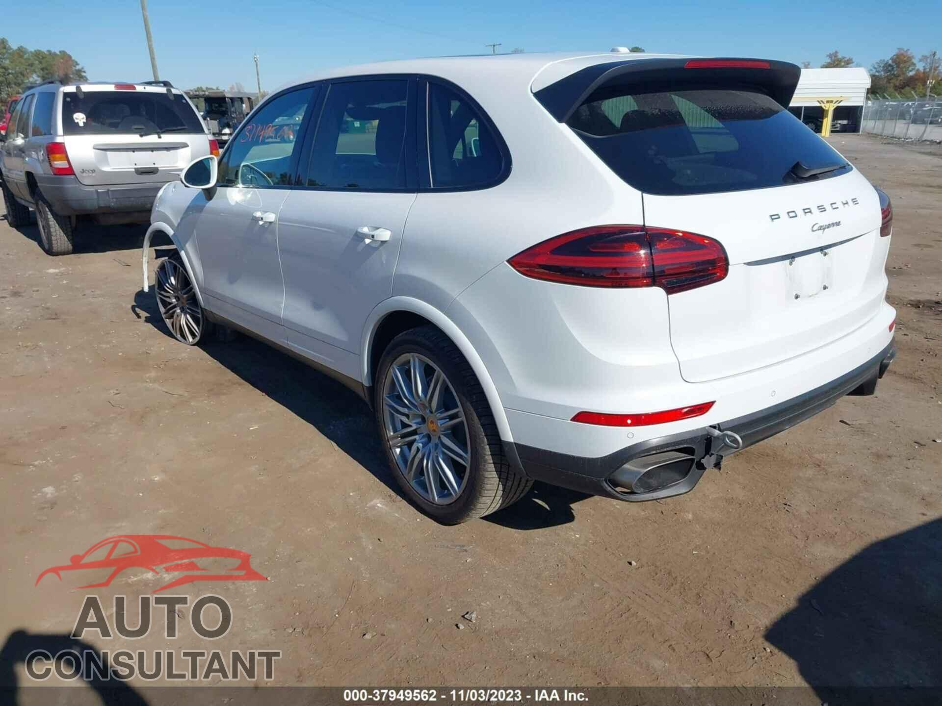 PORSCHE CAYENNE 2018 - WP1AA2A27JKA06380