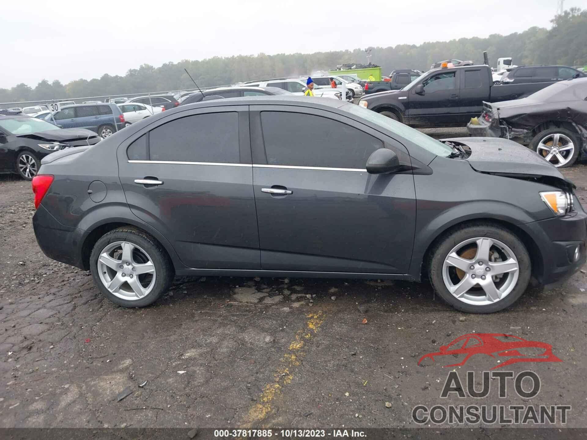 CHEVROLET SONIC 2016 - 1G1JE5SBXG4139467