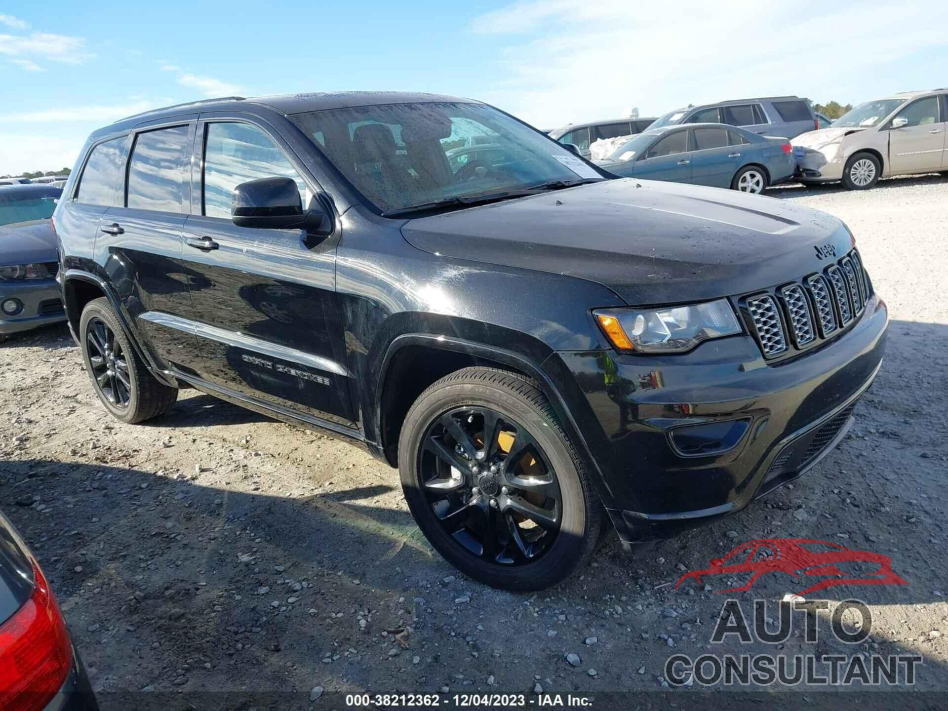 JEEP GRAND CHEROKEE 2018 - 1C4RJEAG8JC392481