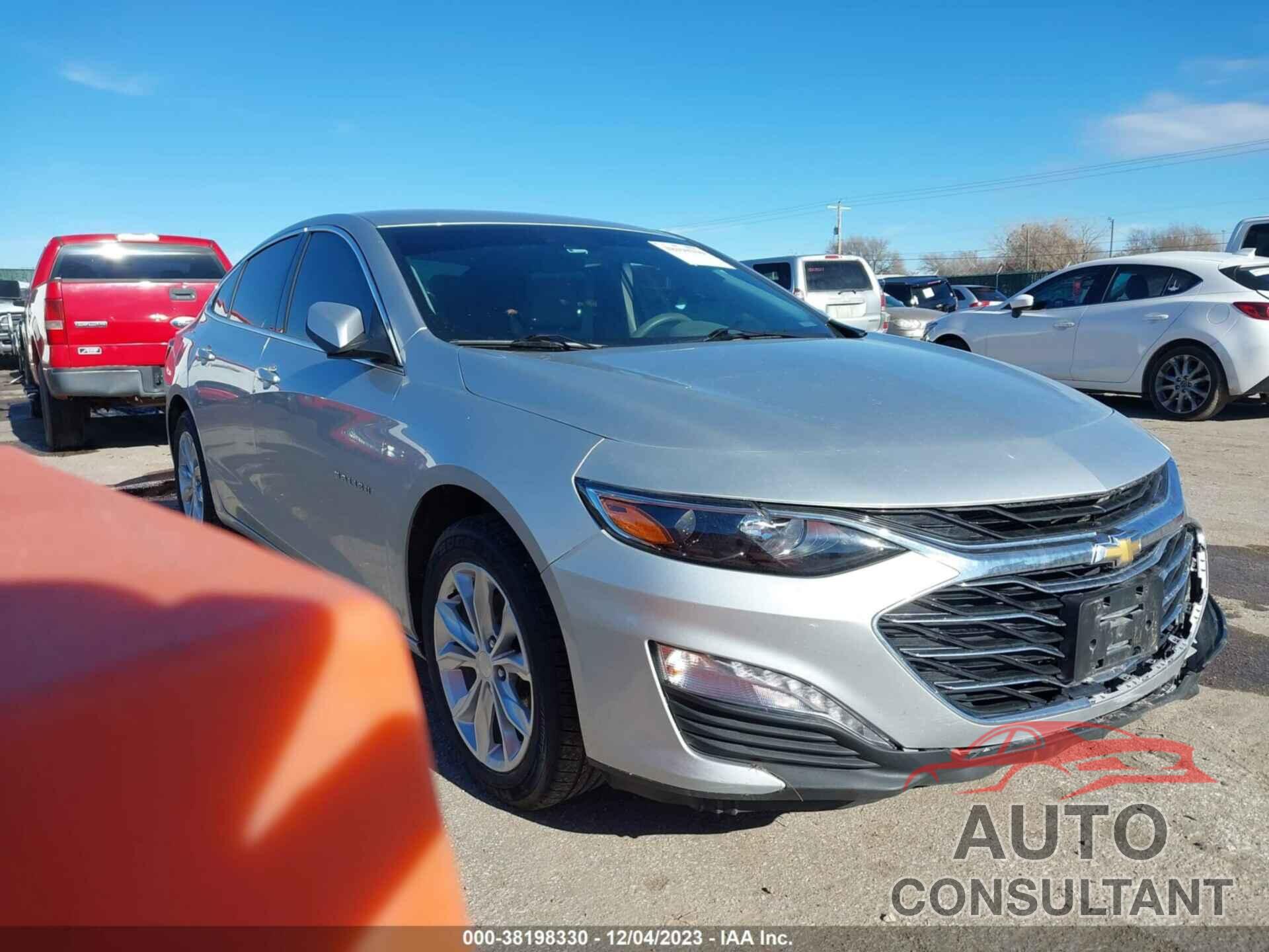 CHEVROLET MALIBU 2021 - 1G1ZD5ST6MF011483