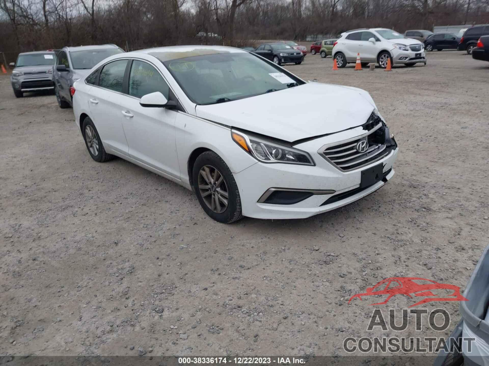 HYUNDAI SONATA 2016 - 5NPE24AF5GH316100