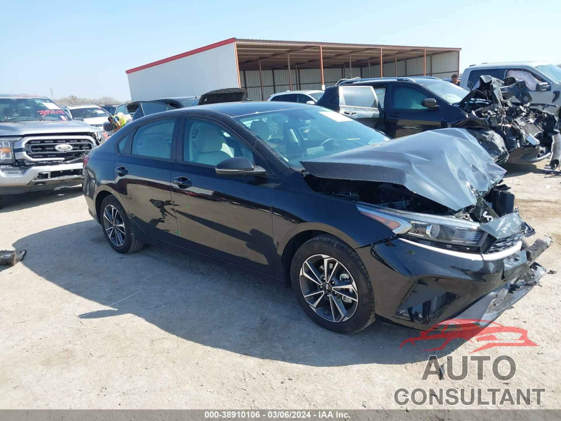 KIA FORTE 2023 - 3KPF24AD6PE675995