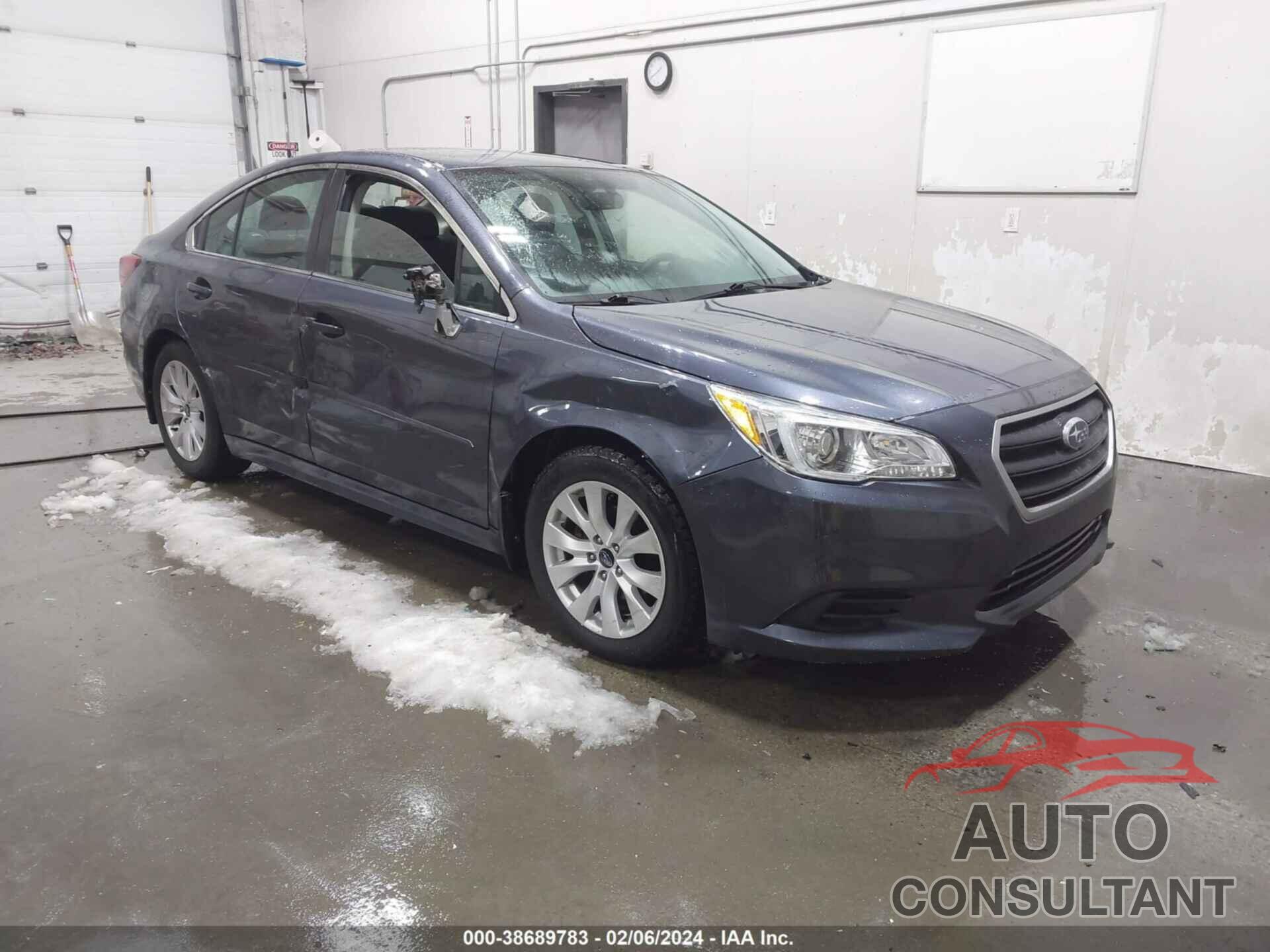 SUBARU LEGACY 2017 - 4S3BNAB69H3045515