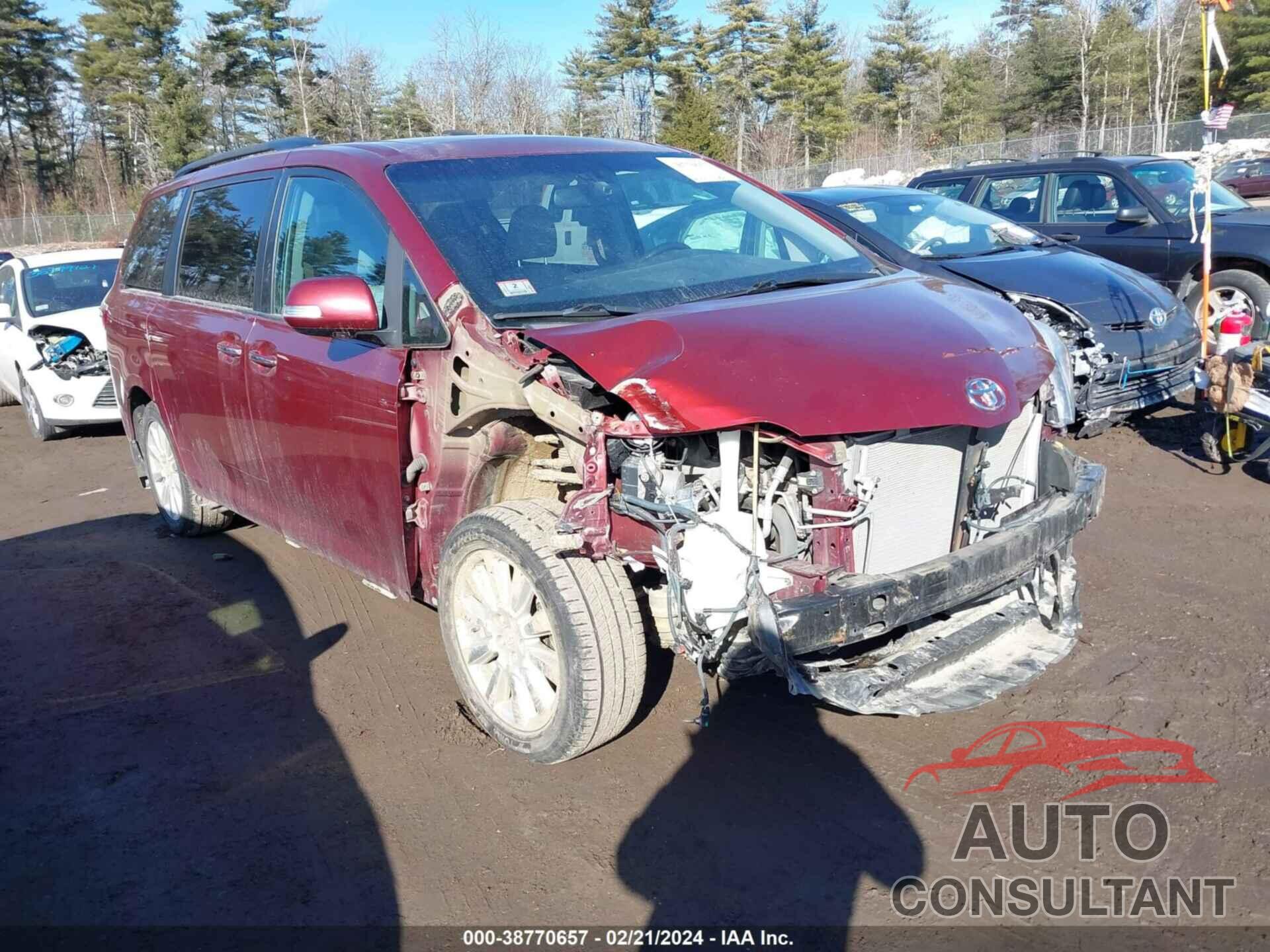 TOYOTA SIENNA 2017 - 5TDDZ3DC2HS182855