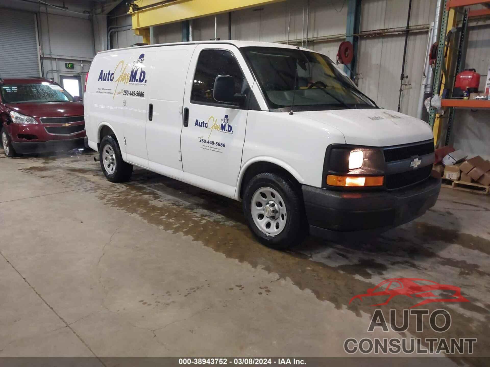 CHEVROLET EXPRESS G1500 2014 - 1GCSGAFX0E1112670