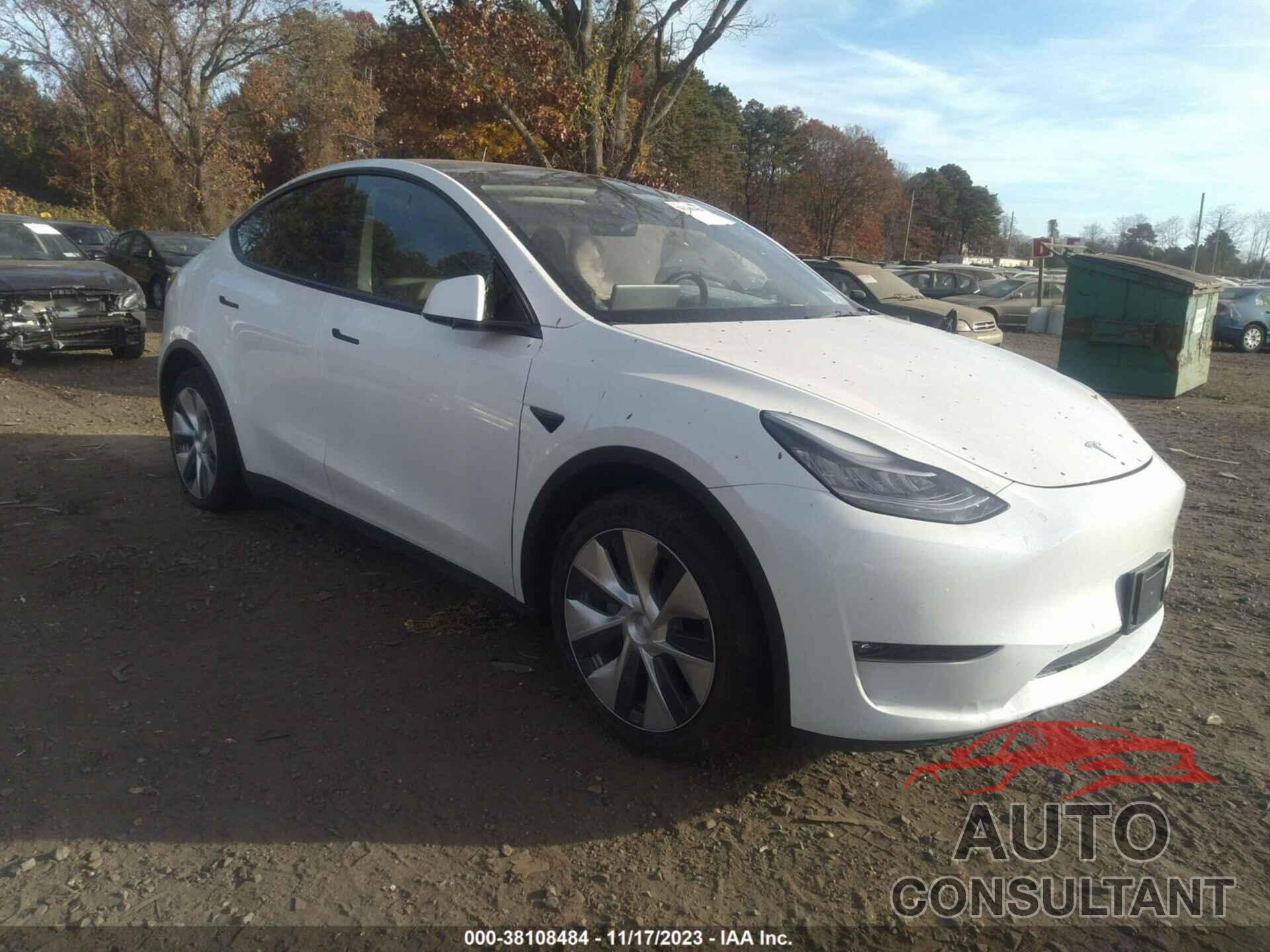 TESLA MODEL Y 2021 - 5YJYGDEE1MF266256