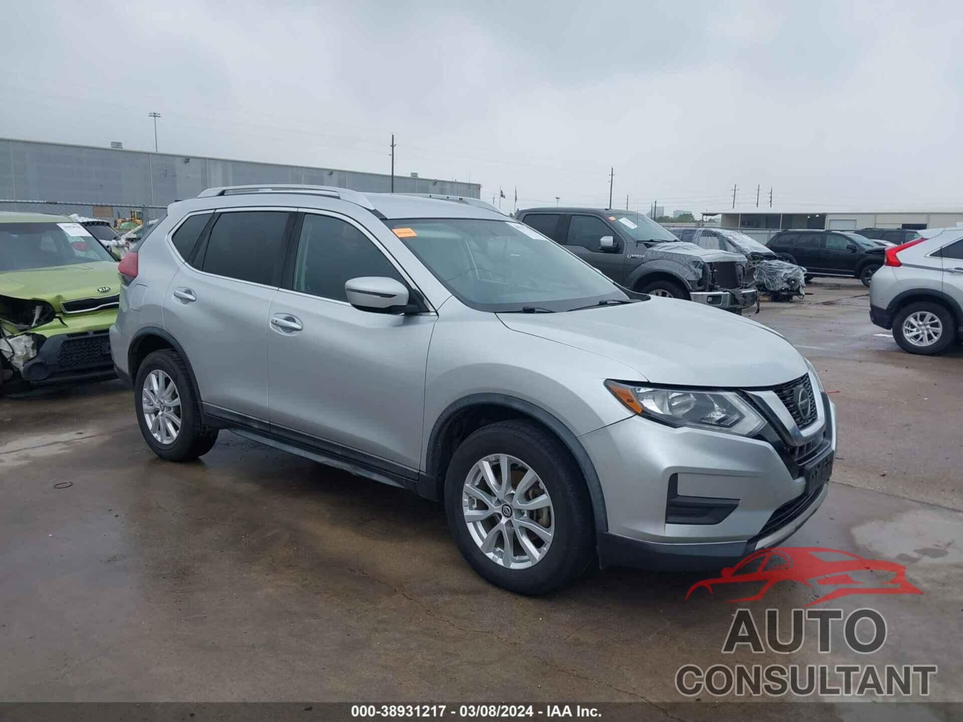 NISSAN ROGUE 2018 - KNMAT2MVXJP586941