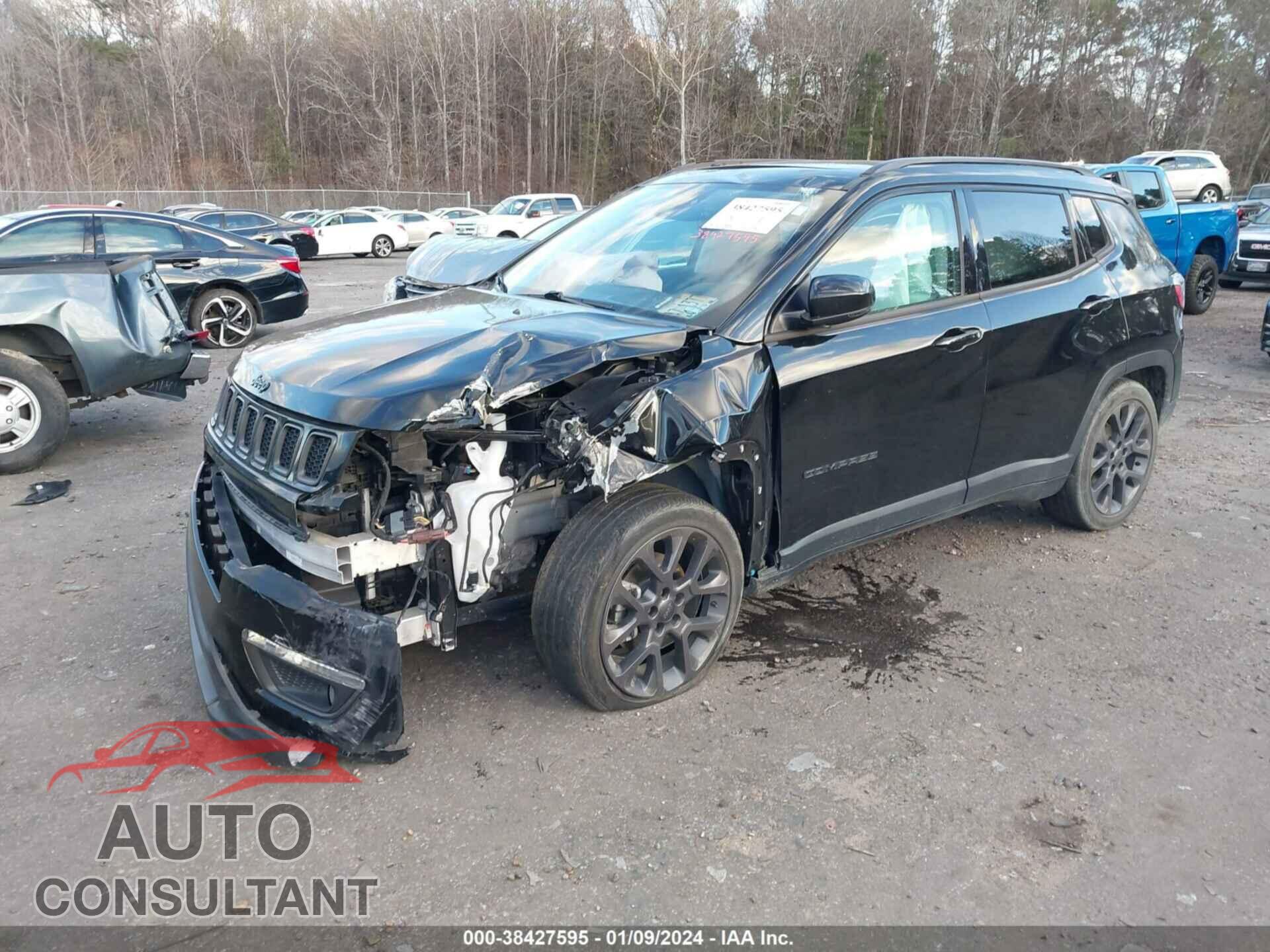 JEEP COMPASS 2019 - 3C4NJCCB6KT677559