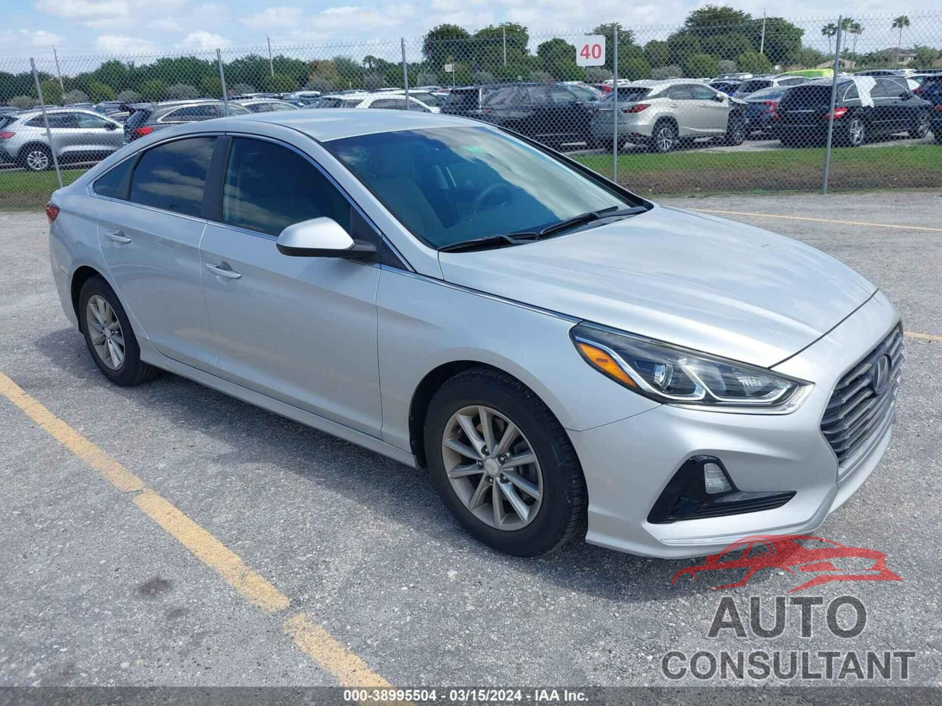 HYUNDAI SONATA 2018 - 5NPE24AA4JH677104