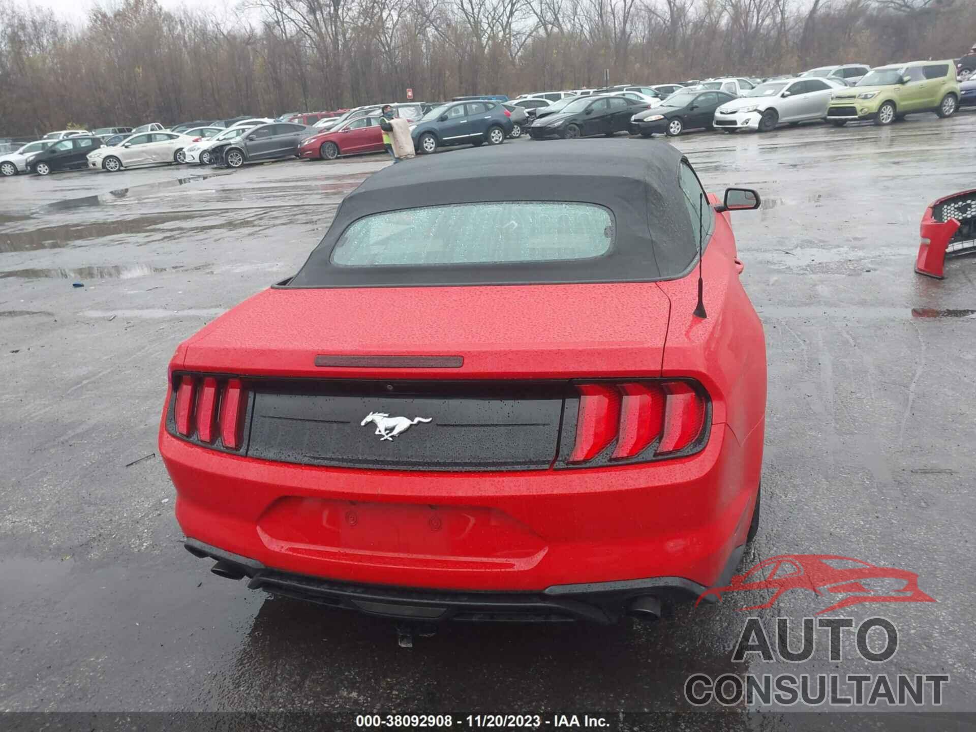 FORD MUSTANG 2018 - 1FATP8UH6J5110391