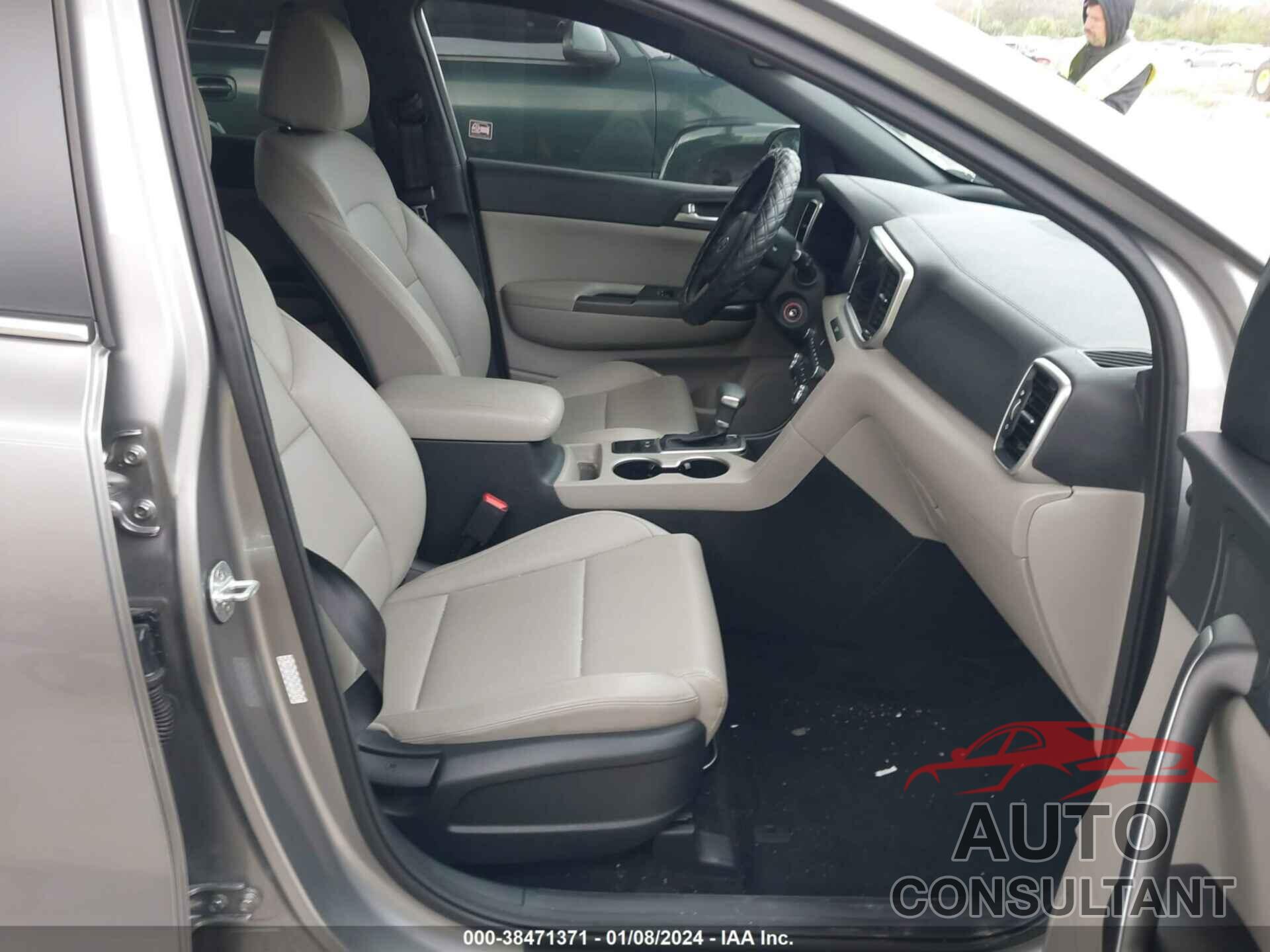 KIA SPORTAGE 2021 - KNDP63AC5M7847133