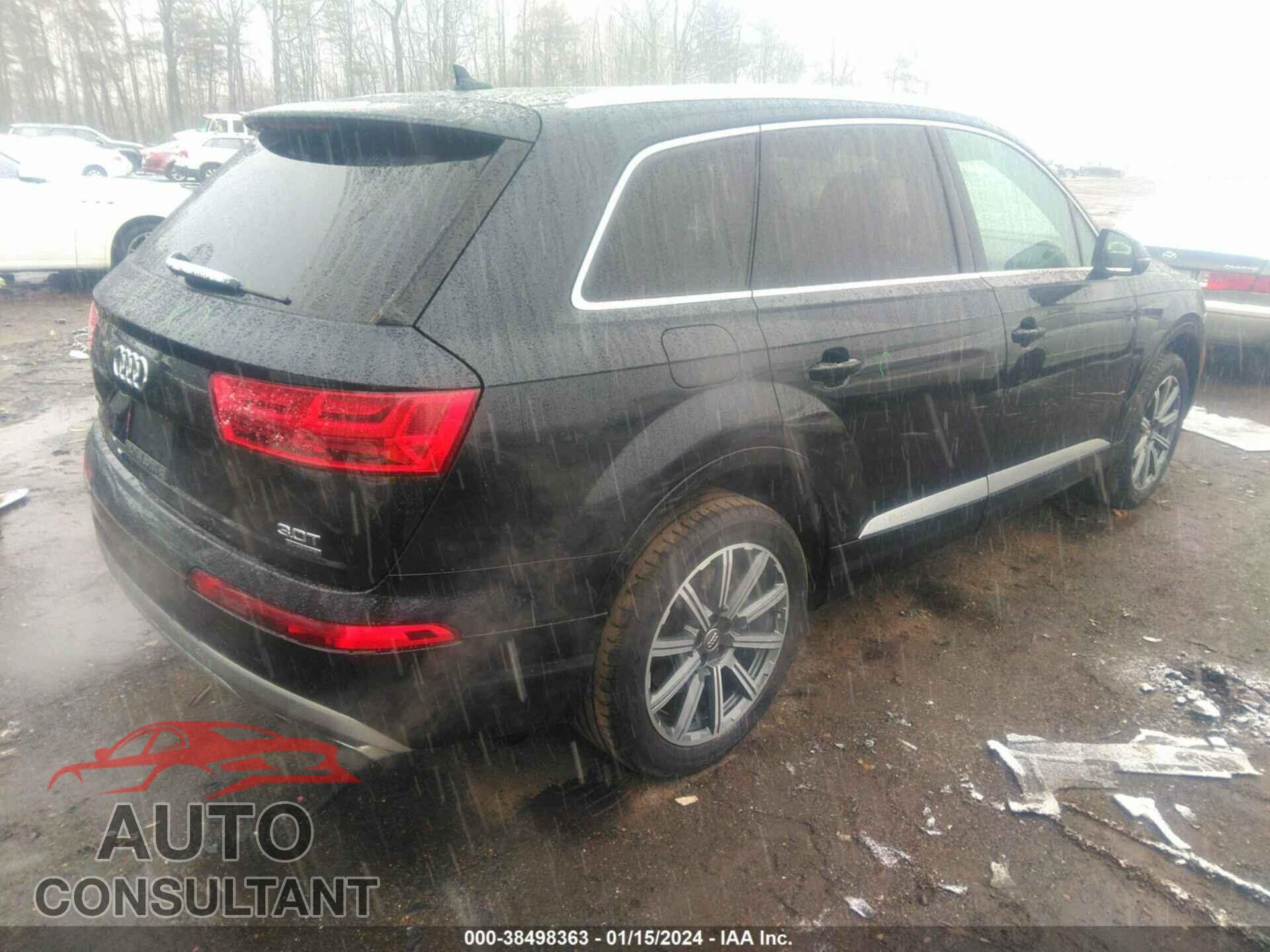 AUDI Q7 2017 - WA1LAAF75HD015595