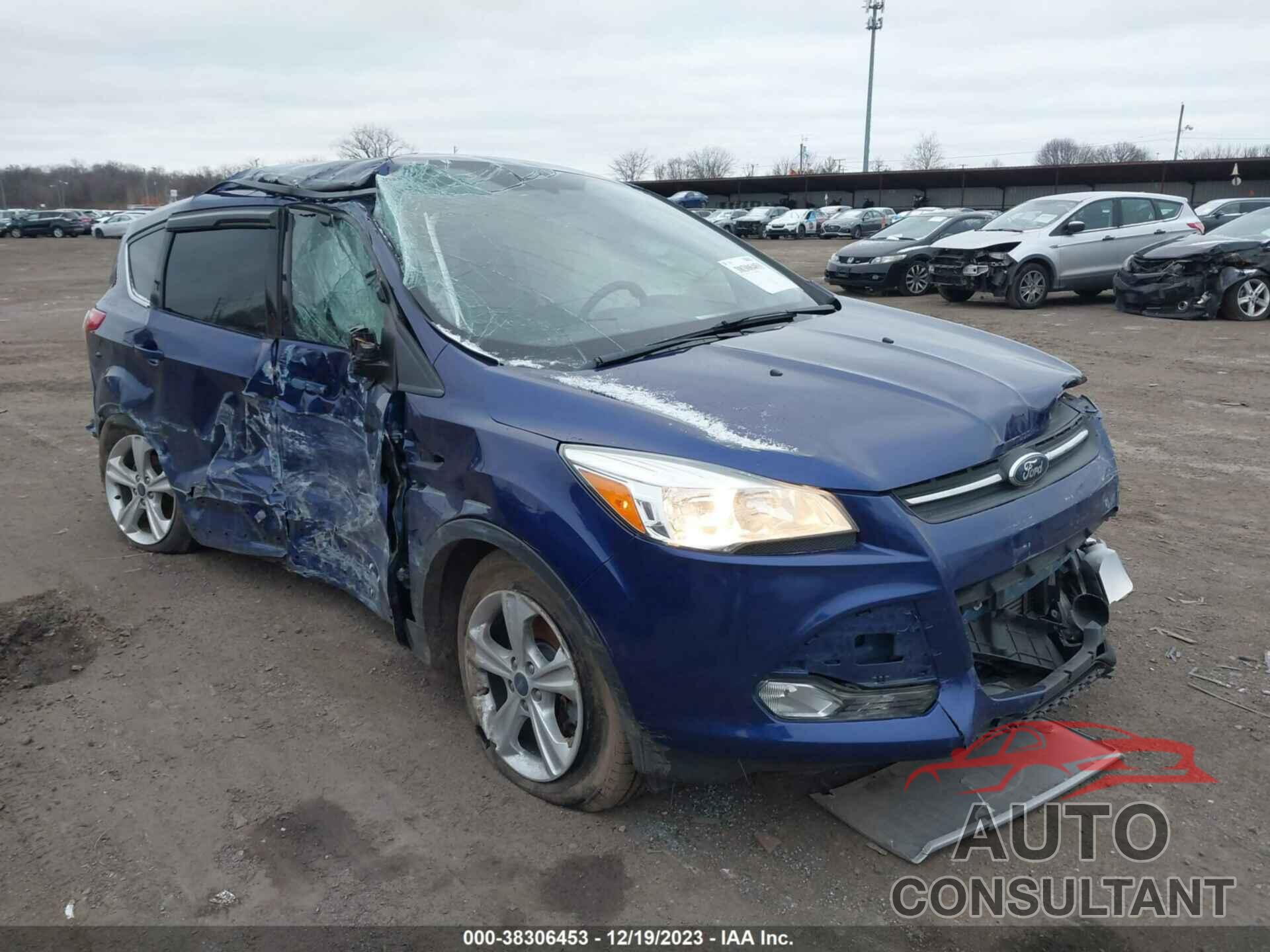 FORD ESCAPE 2016 - 1FMCU9GX7GUA96443