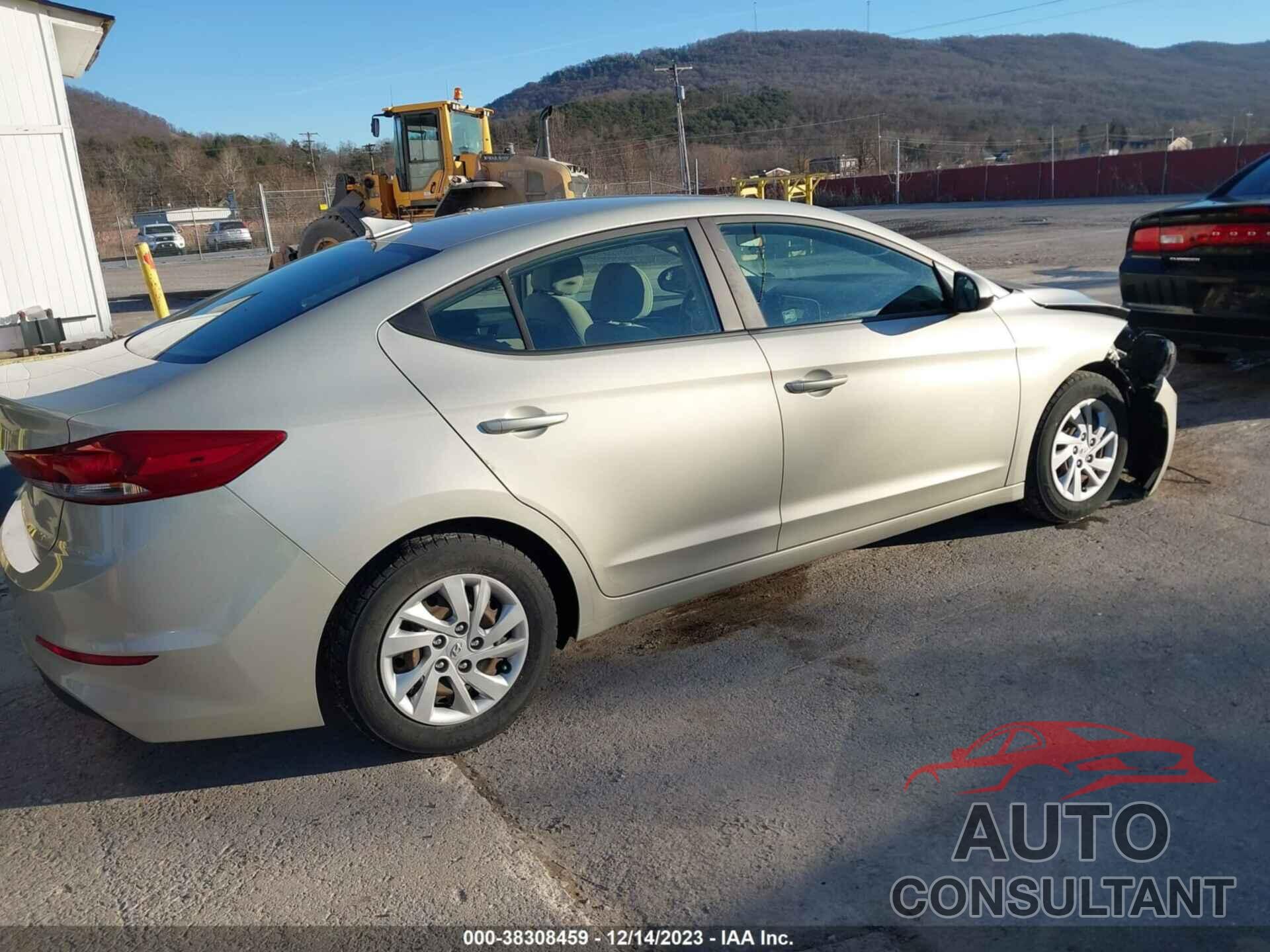 HYUNDAI ELANTRA 2017 - 5NPD74LF4HH065601