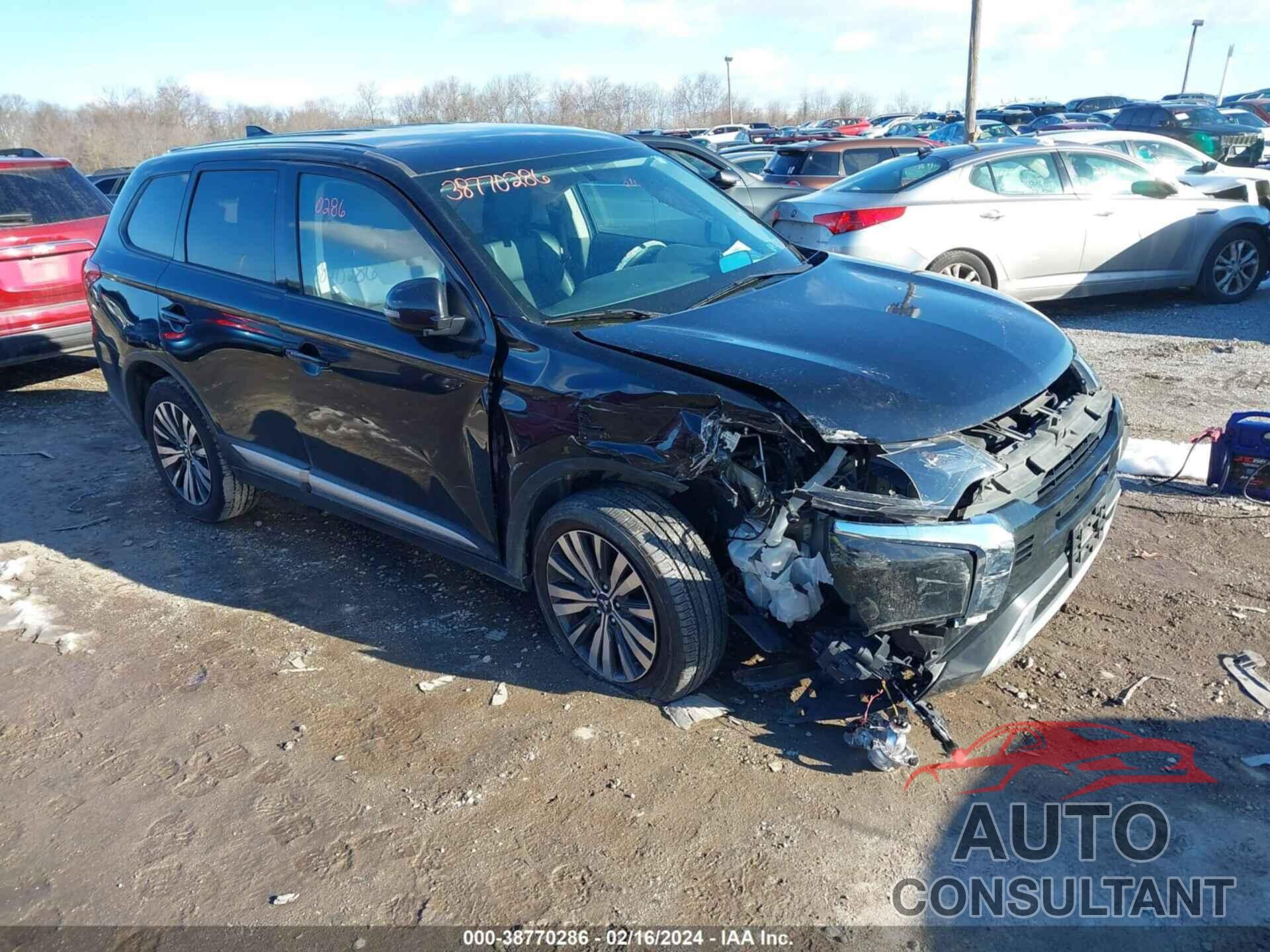 MITSUBISHI OUTLANDER 2019 - JA4AZ3A33KZ046256