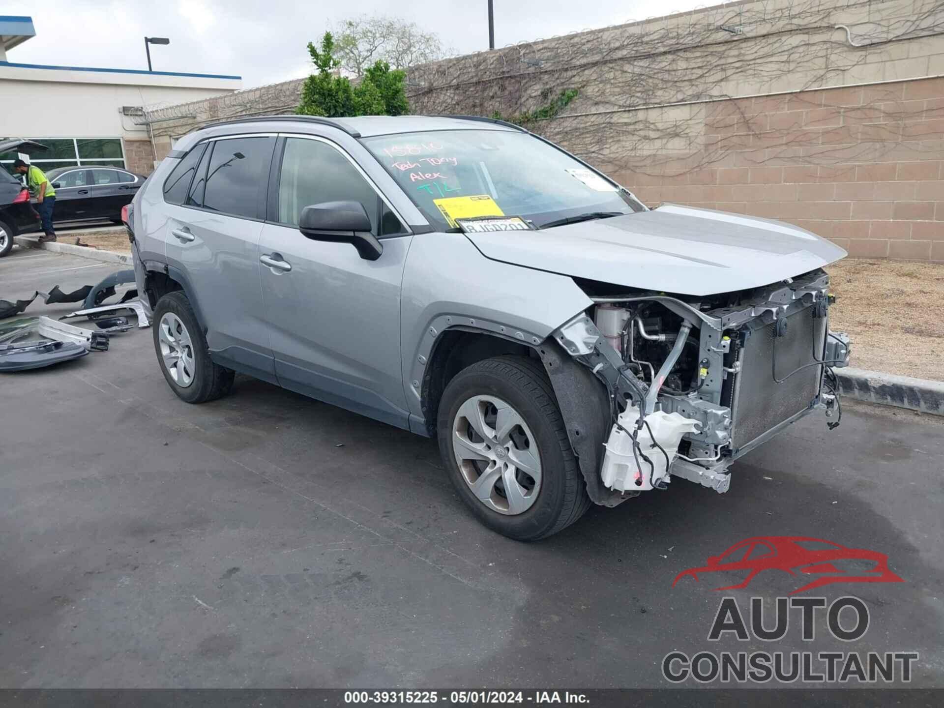 TOYOTA RAV4 2019 - JTMH1RFV7KD014674