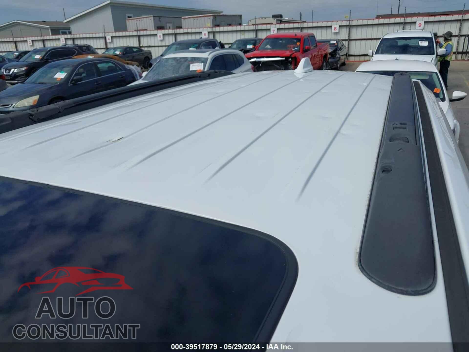 DODGE DURANGO 2018 - 1C4SDHET2JC486020