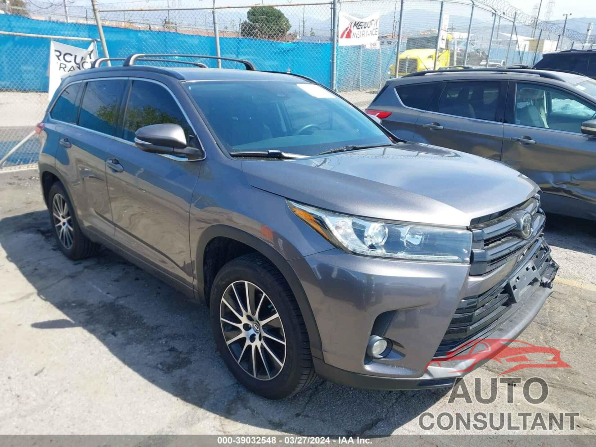 TOYOTA HIGHLANDER 2018 - 5TDKZRFH8JS548794