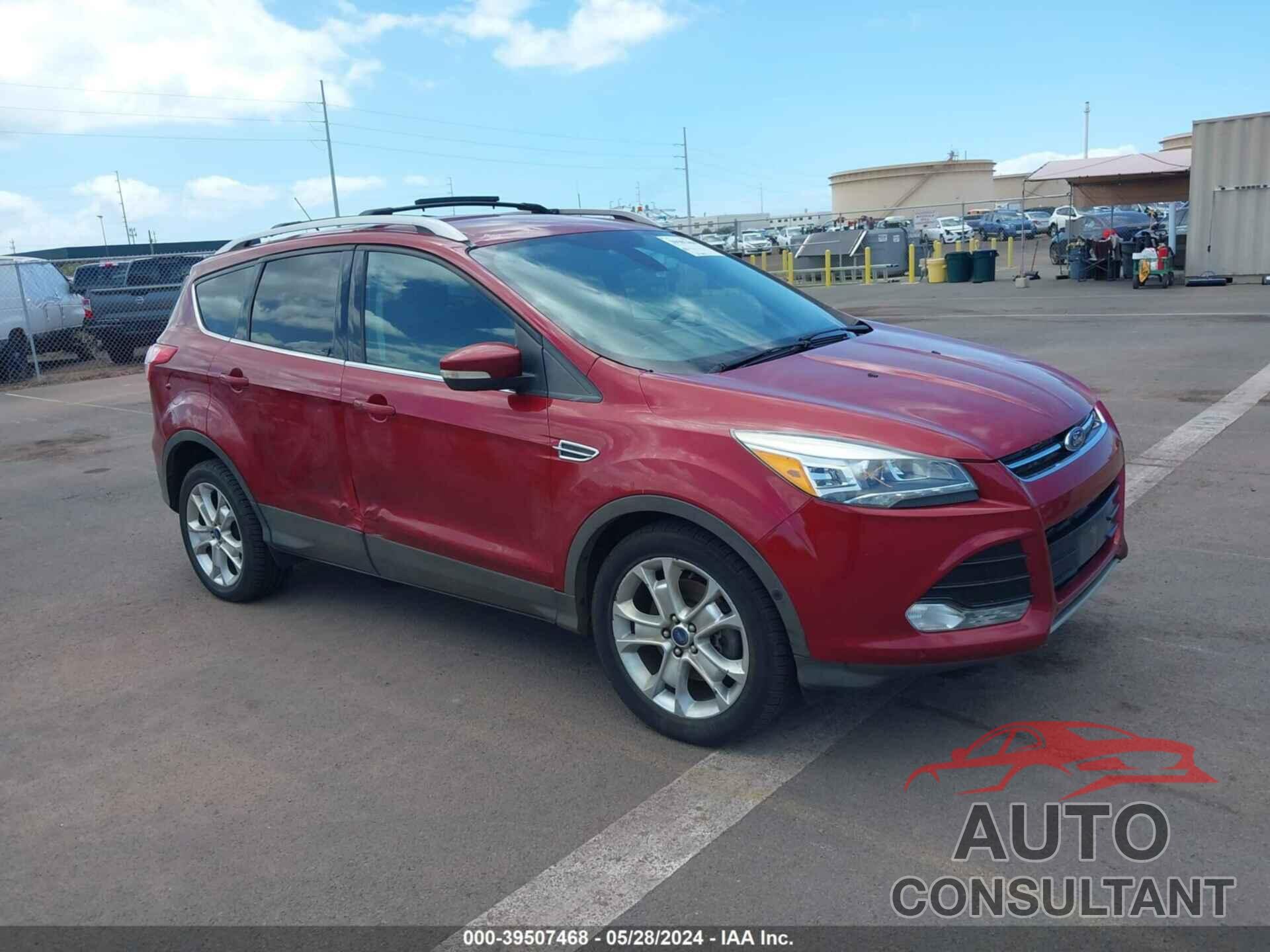 FORD ESCAPE 2016 - 1FMCU0J92GUC60395