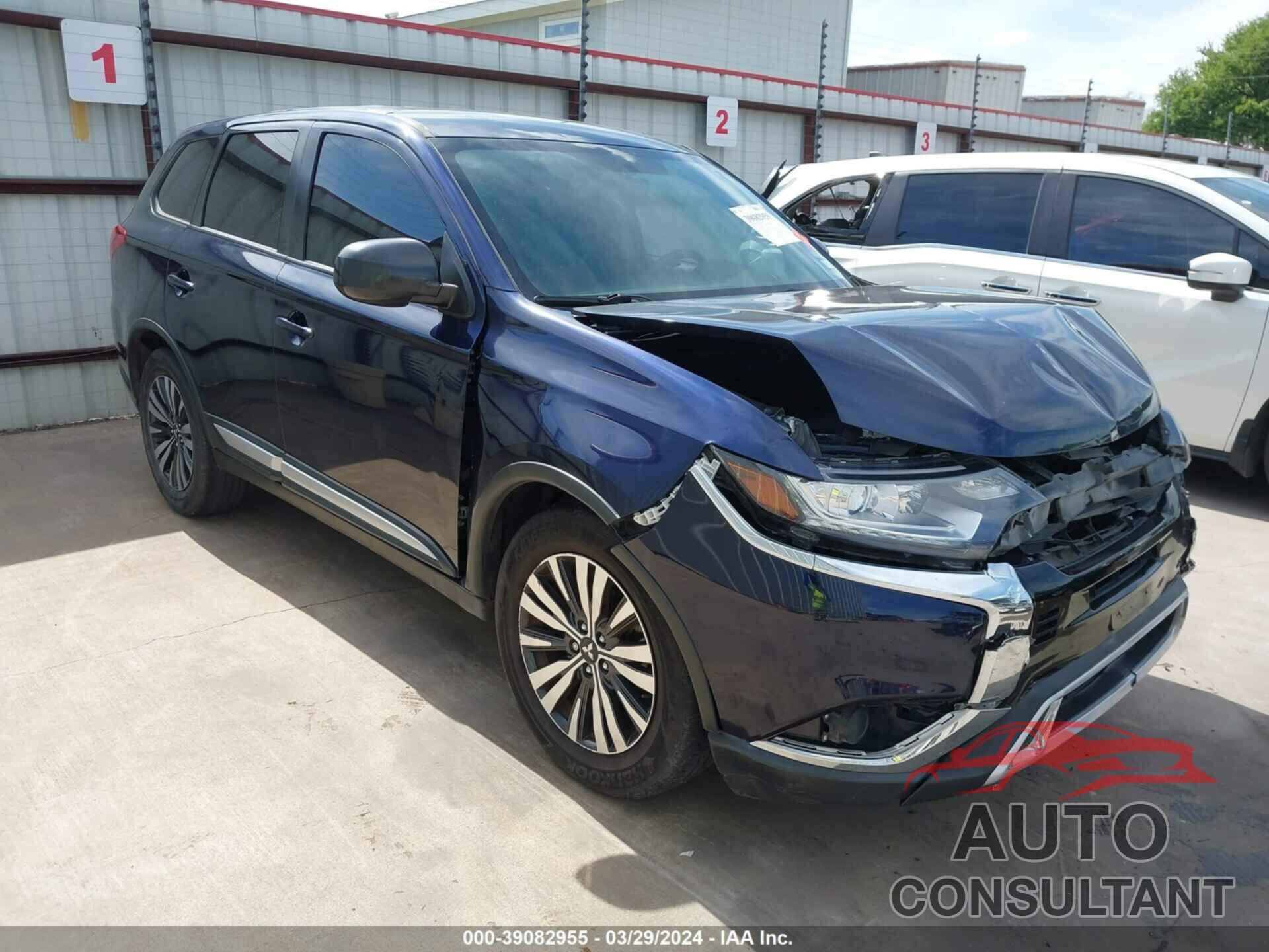 MITSUBISHI OUTLANDER 2019 - JA4AD2A37KZ006819