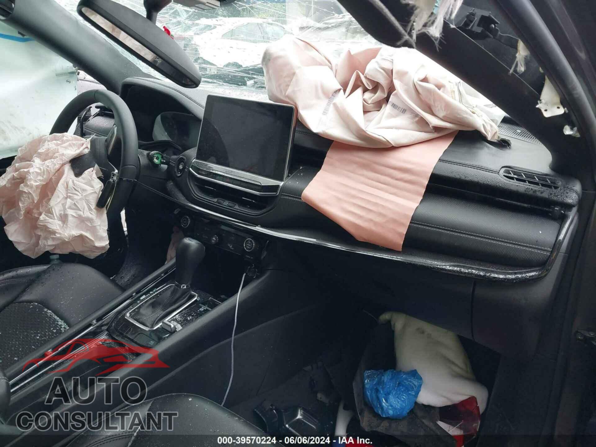 JEEP COMPASS 2022 - 3C4NJDBB1NT196727