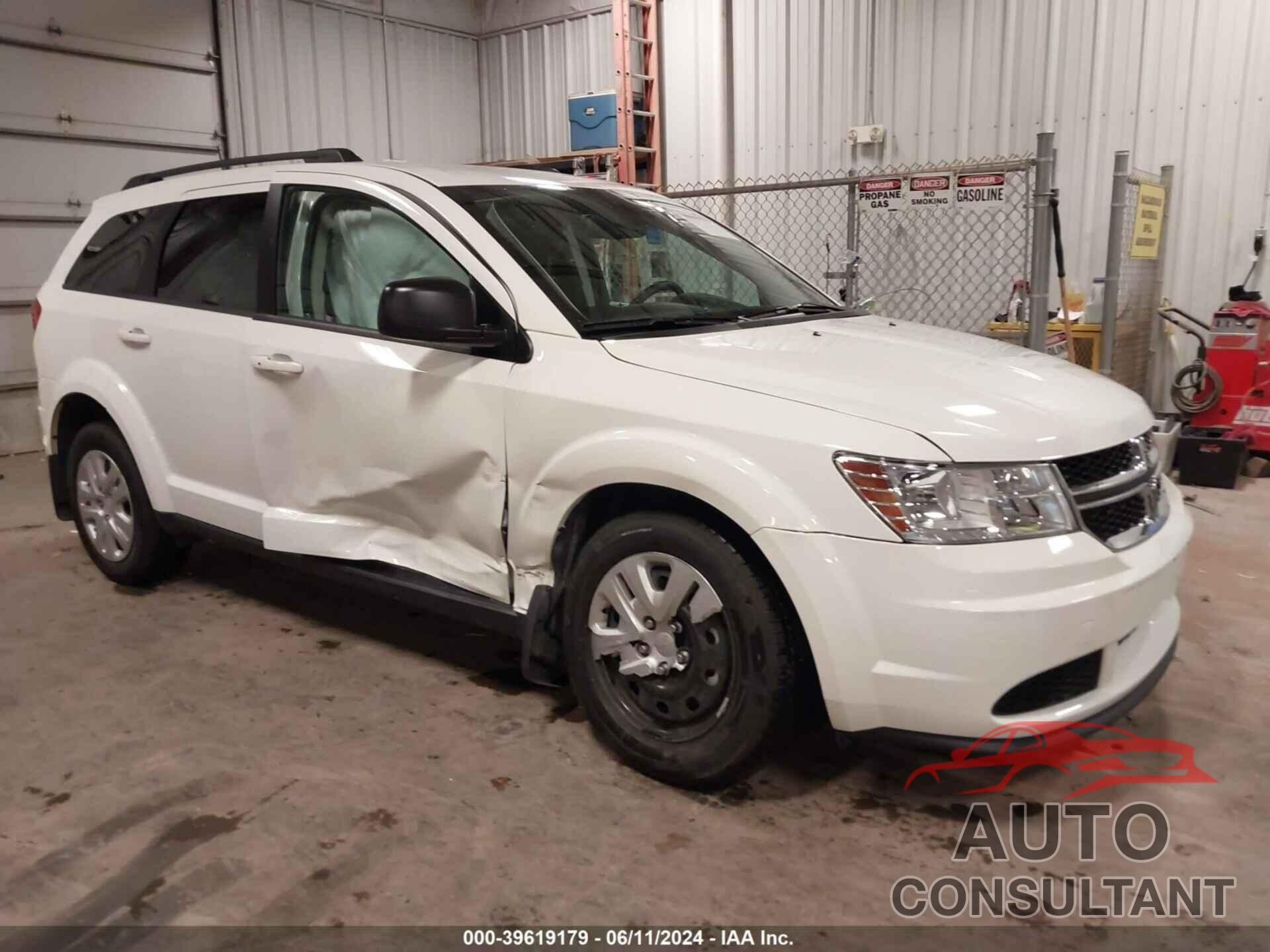 DODGE JOURNEY 2018 - 3C4PDCAB7JT474696