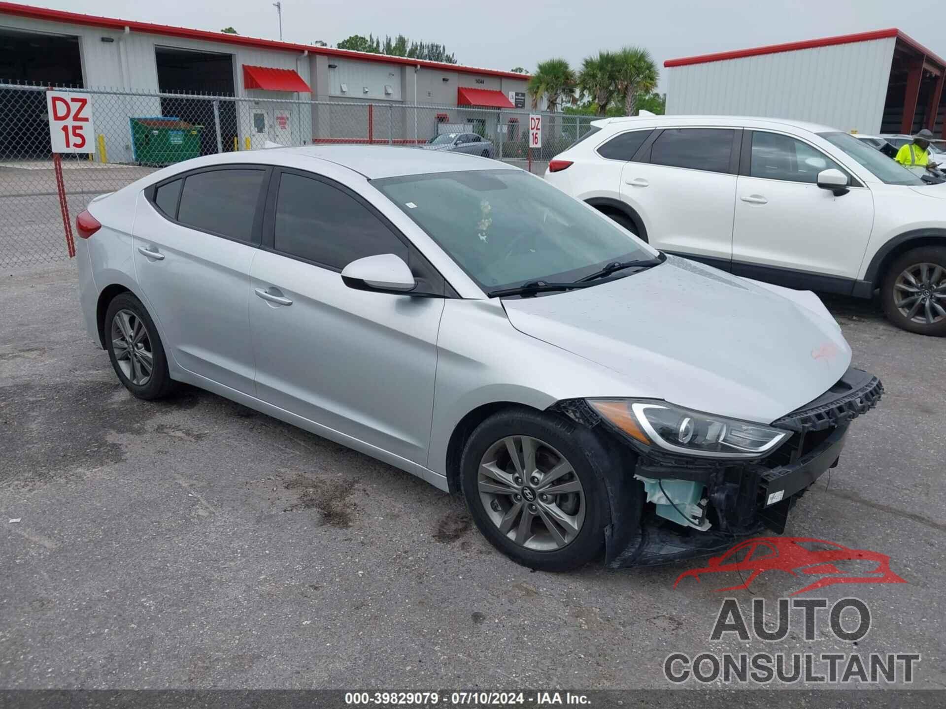 HYUNDAI ELANTRA 2018 - 5NPD84LFXJH400864